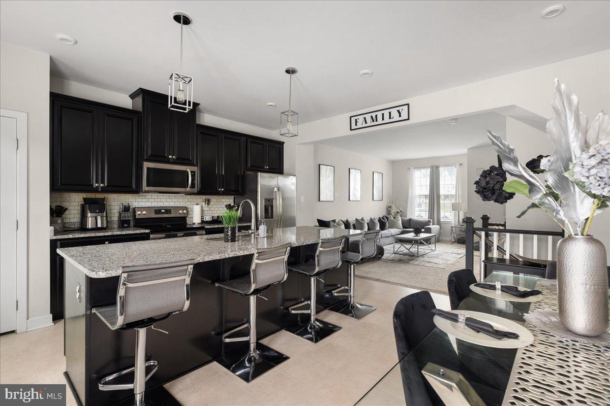 POTOMAC STATION - Residential