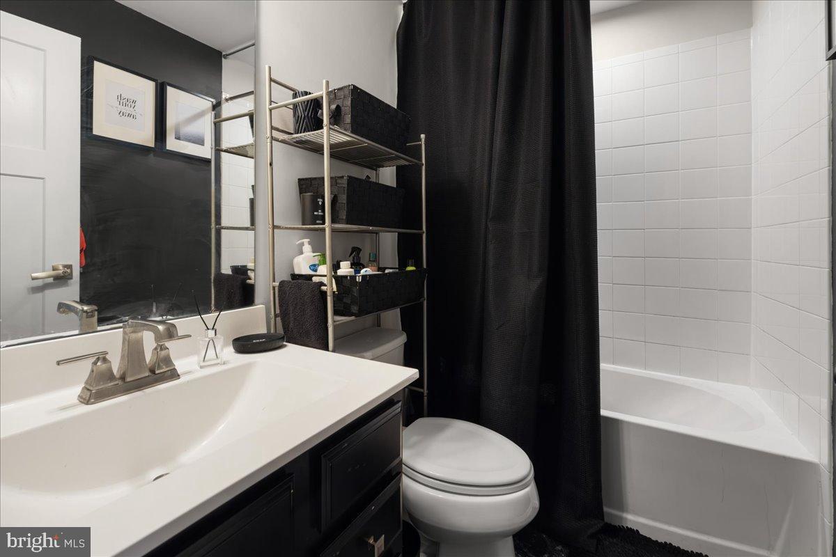 POTOMAC STATION - Residential