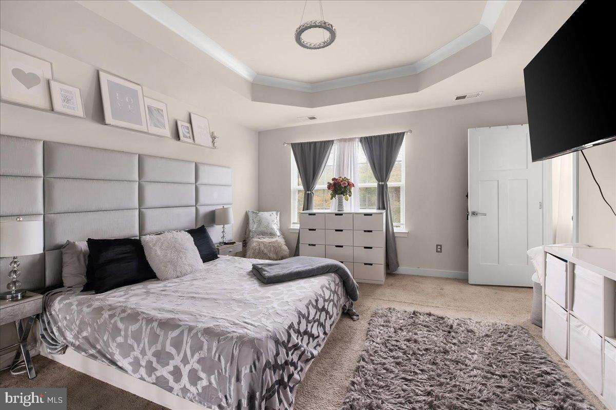 POTOMAC STATION - Residential