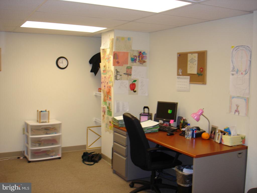 HARRISBURG - Commercial Sale