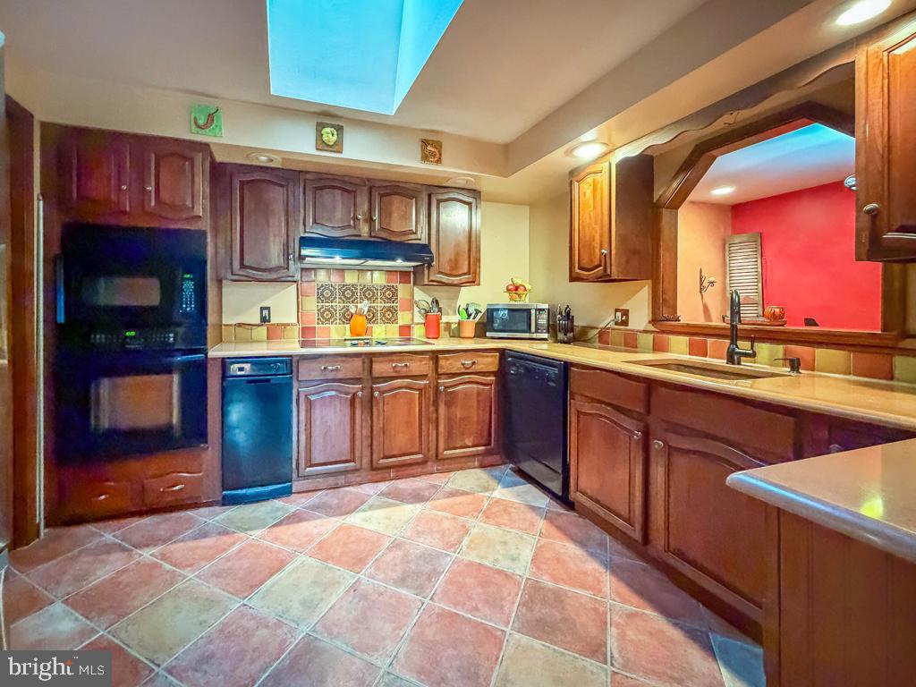 TREVOSE HGTS - Residential