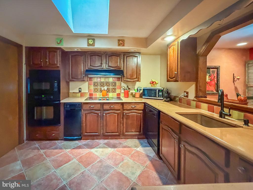 TREVOSE HGTS - Residential