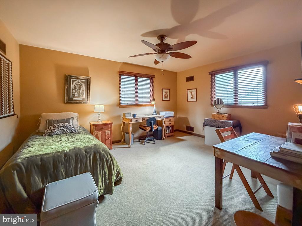 TREVOSE HGTS - Residential