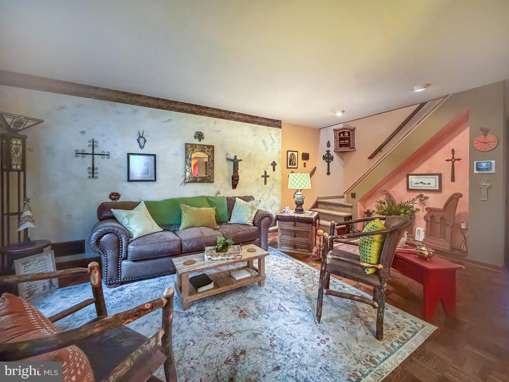 TREVOSE HGTS - Residential