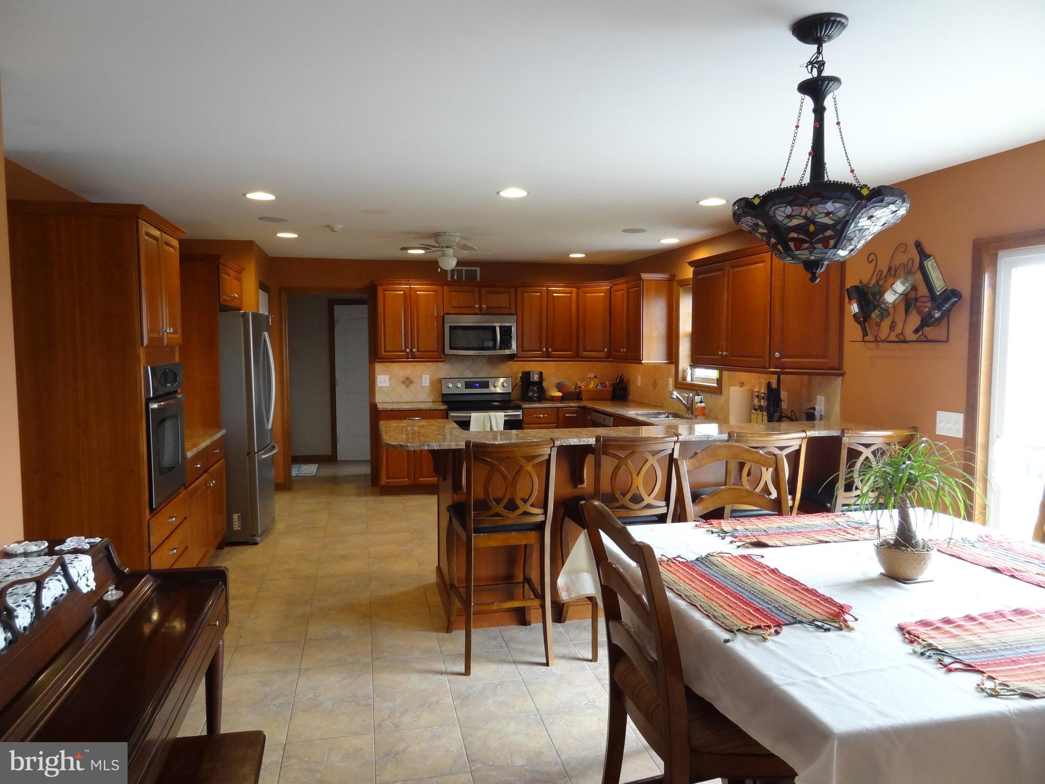 ROLLING VIEW ESTATES - Residential