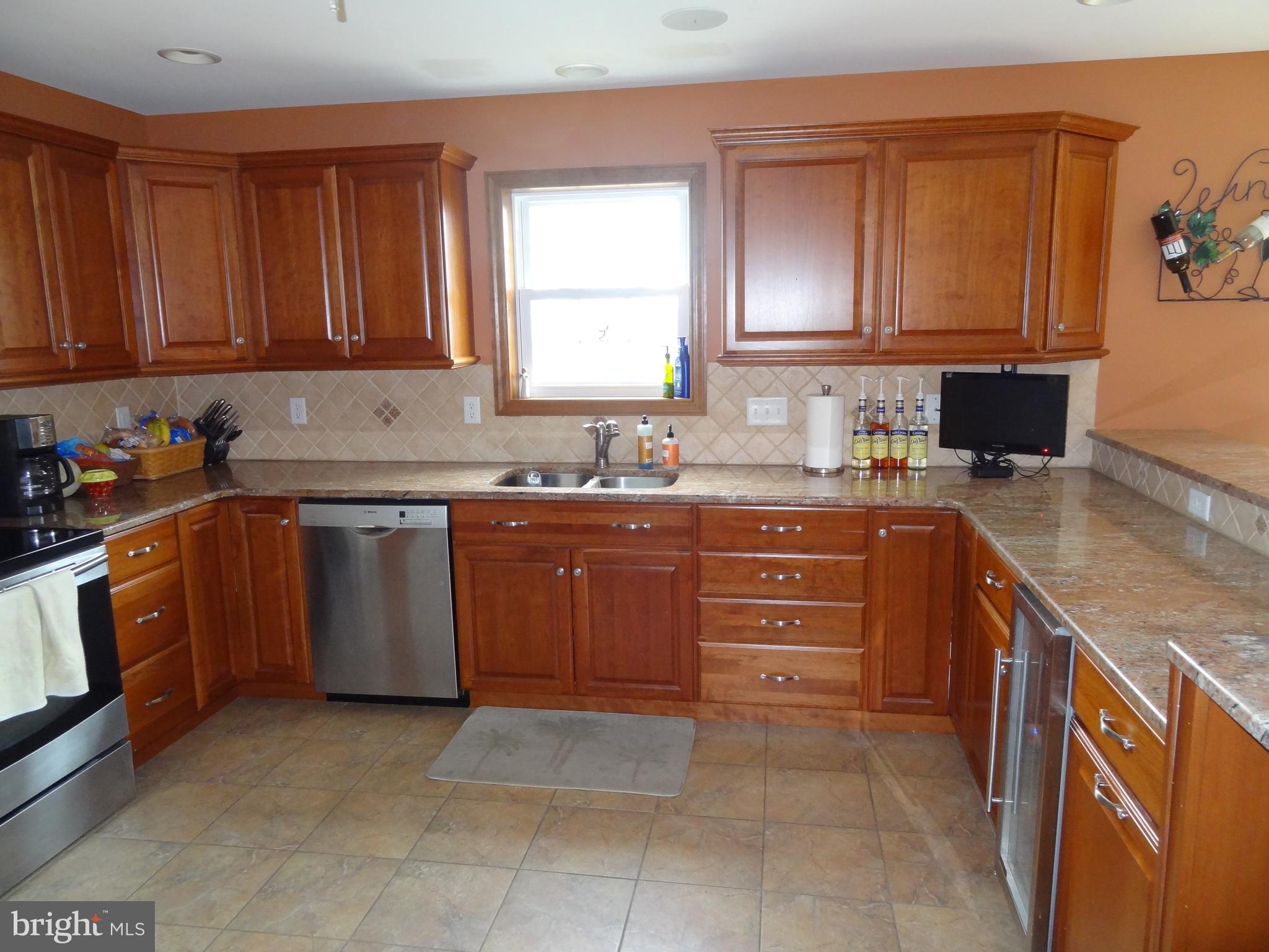 ROLLING VIEW ESTATES - Residential