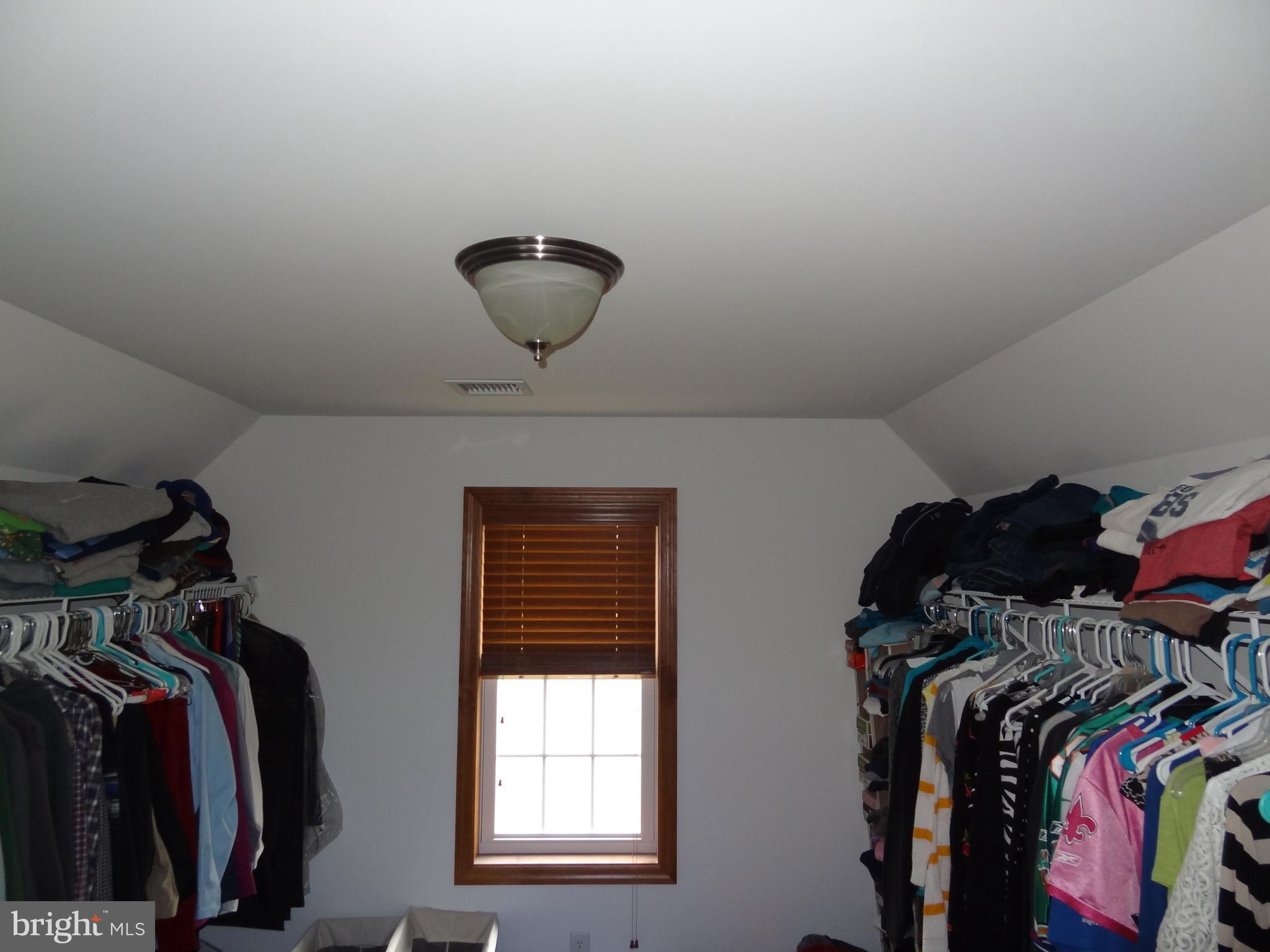 ROLLING VIEW ESTATES - Residential