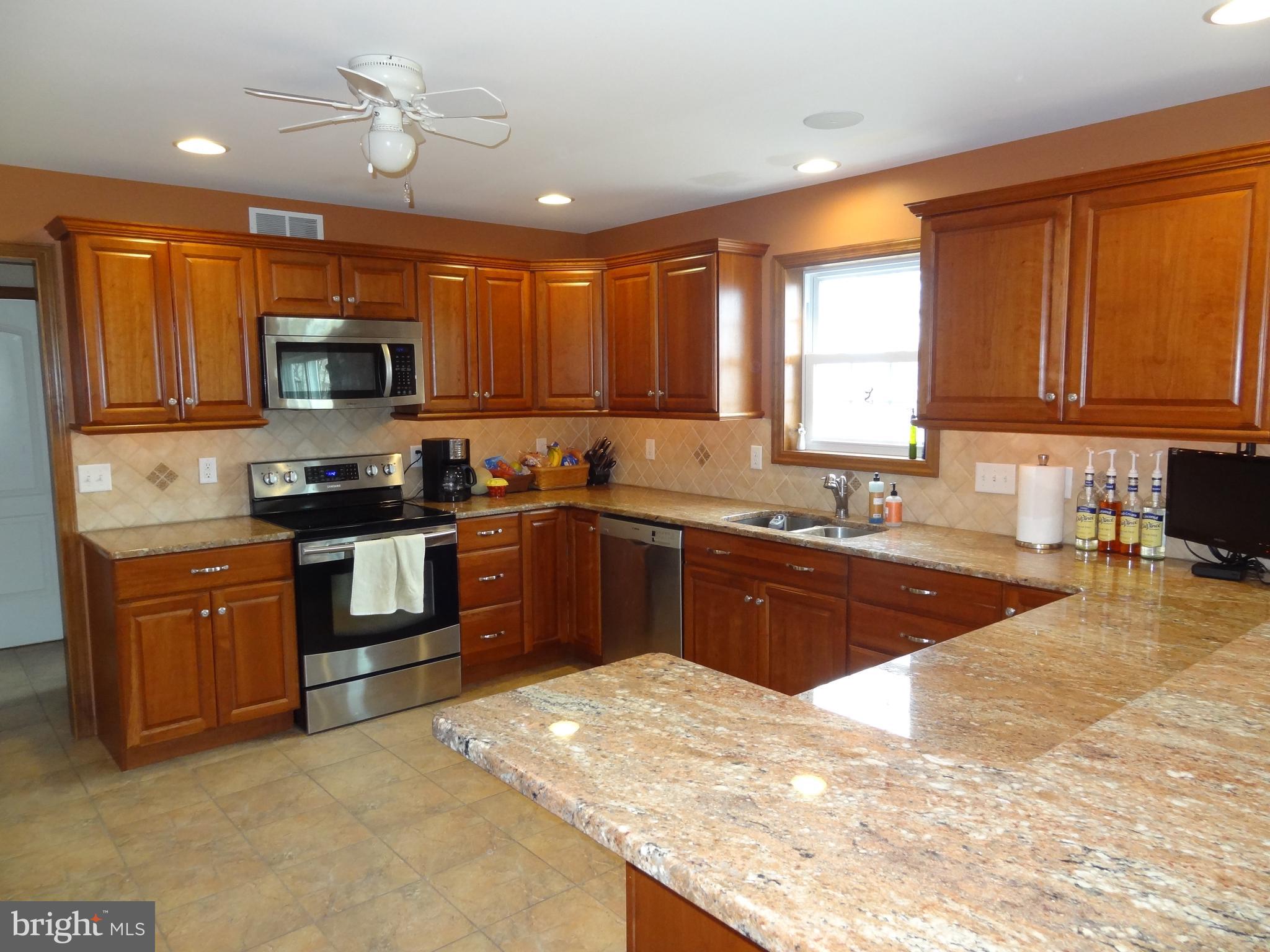 ROLLING VIEW ESTATES - Residential