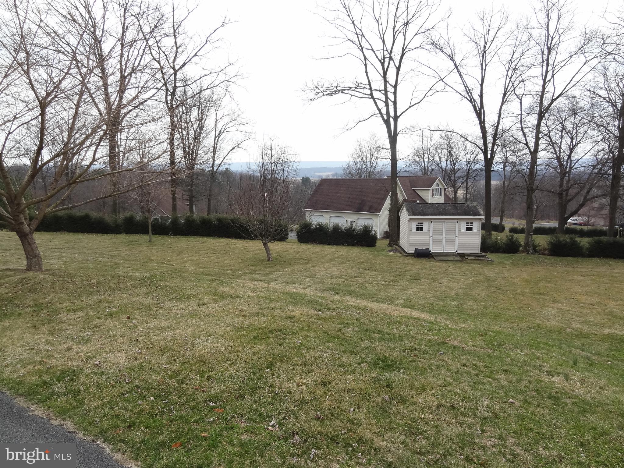 ROLLING VIEW ESTATES - Residential