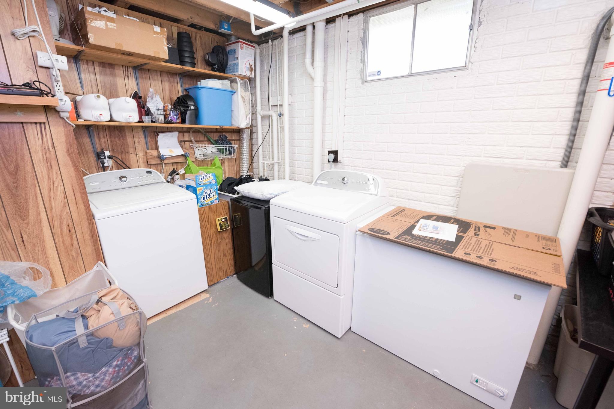 CARDINAL GLEN - Residential