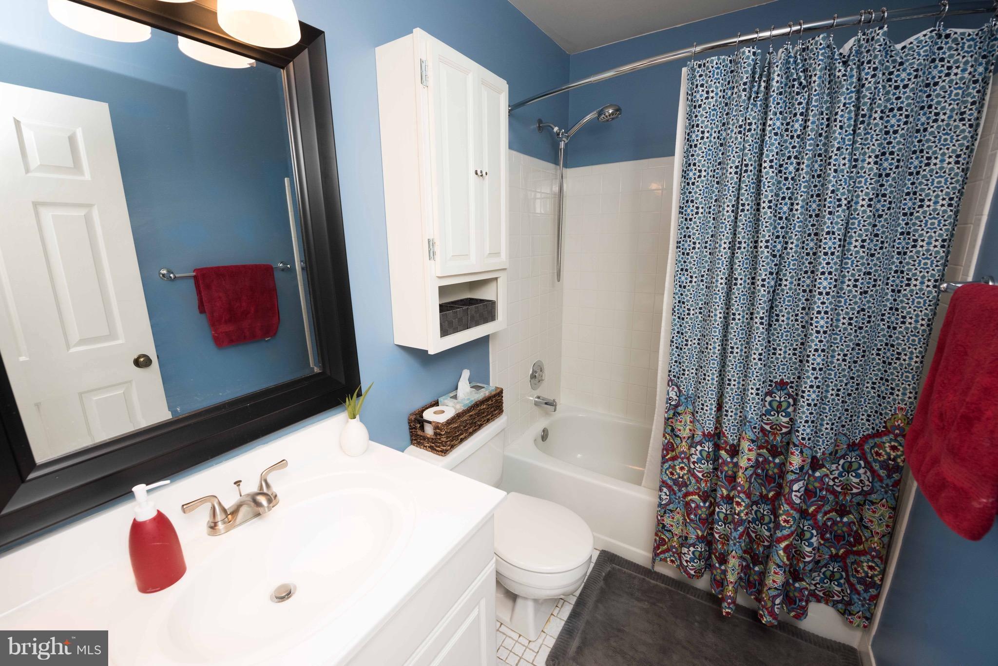 CARDINAL GLEN - Residential