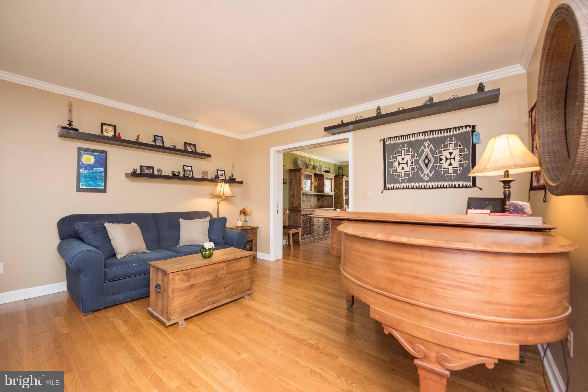 CARDINAL GLEN - Residential