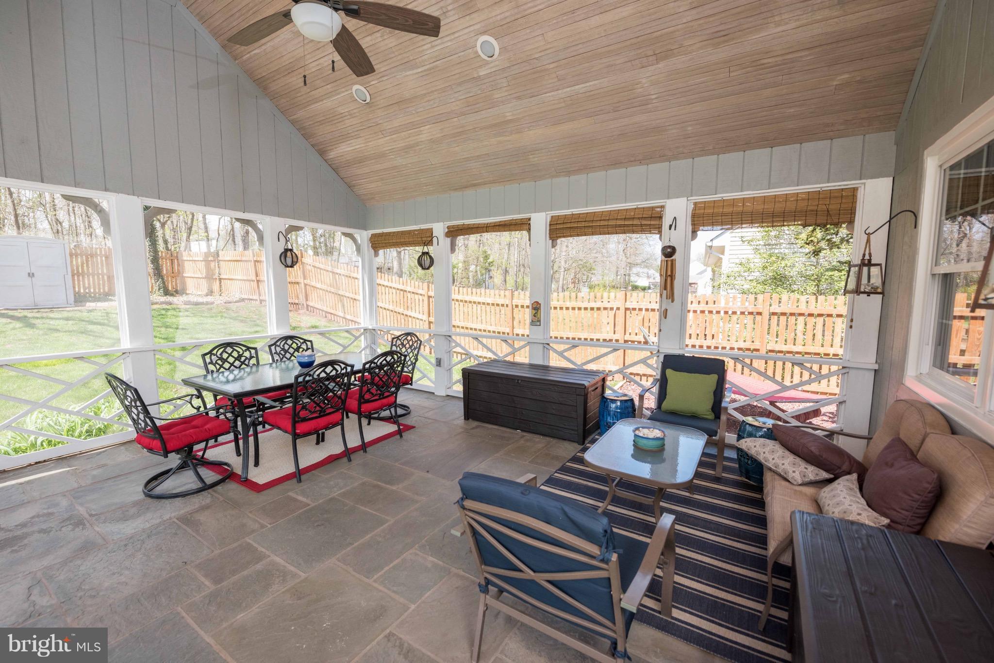 CARDINAL GLEN - Residential