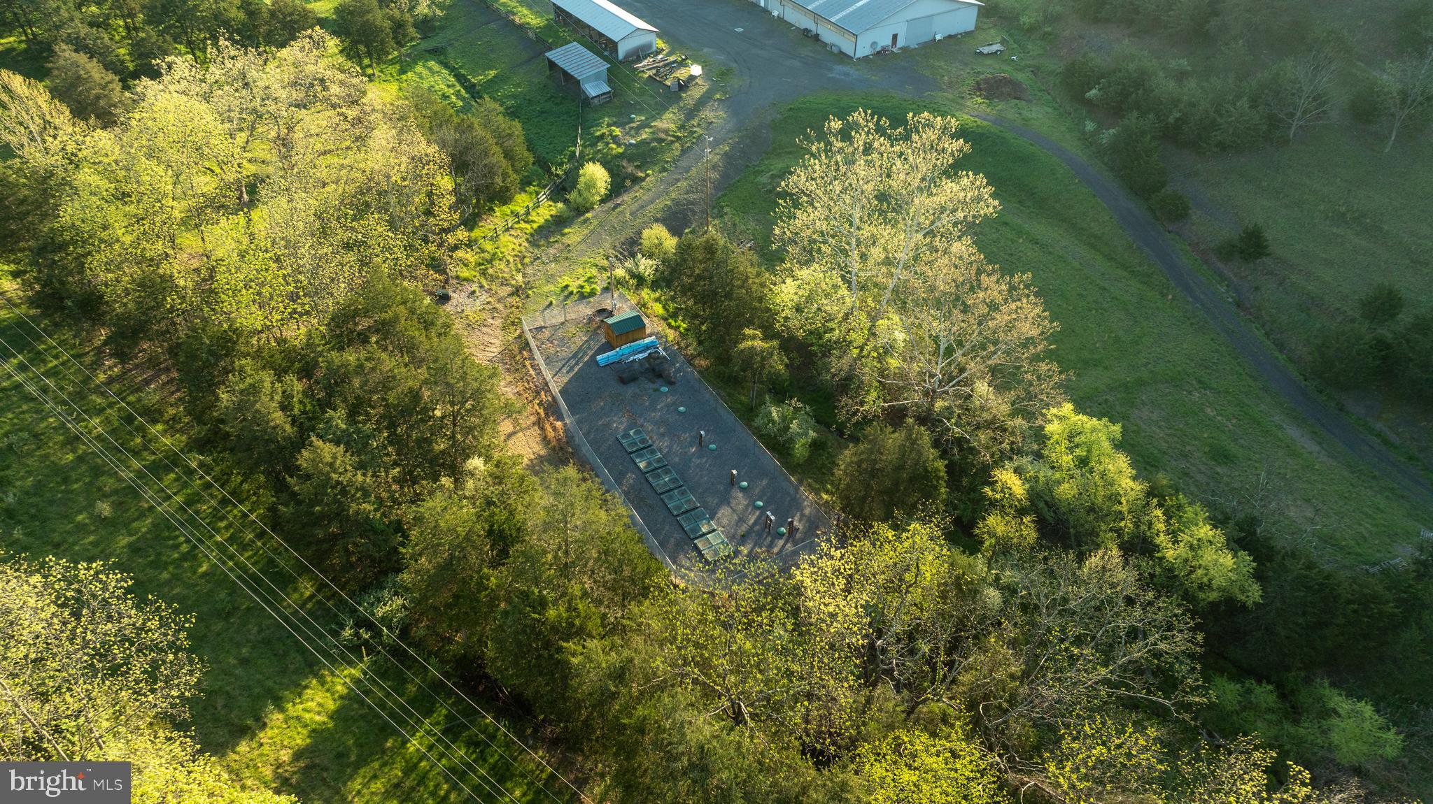 CRYSTAL VALLEY RANCHETTES - Residential