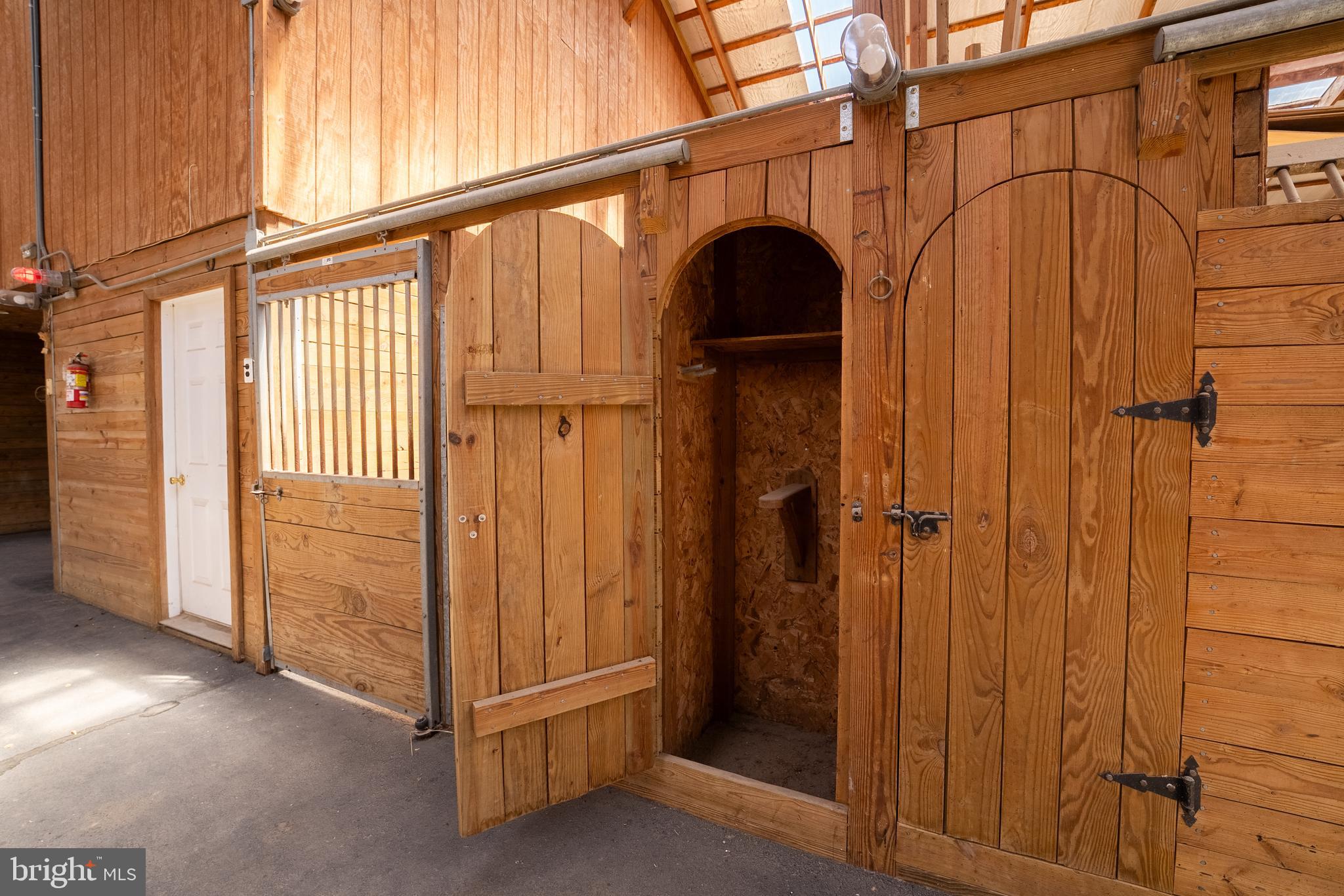 CRYSTAL VALLEY RANCHETTES - Residential