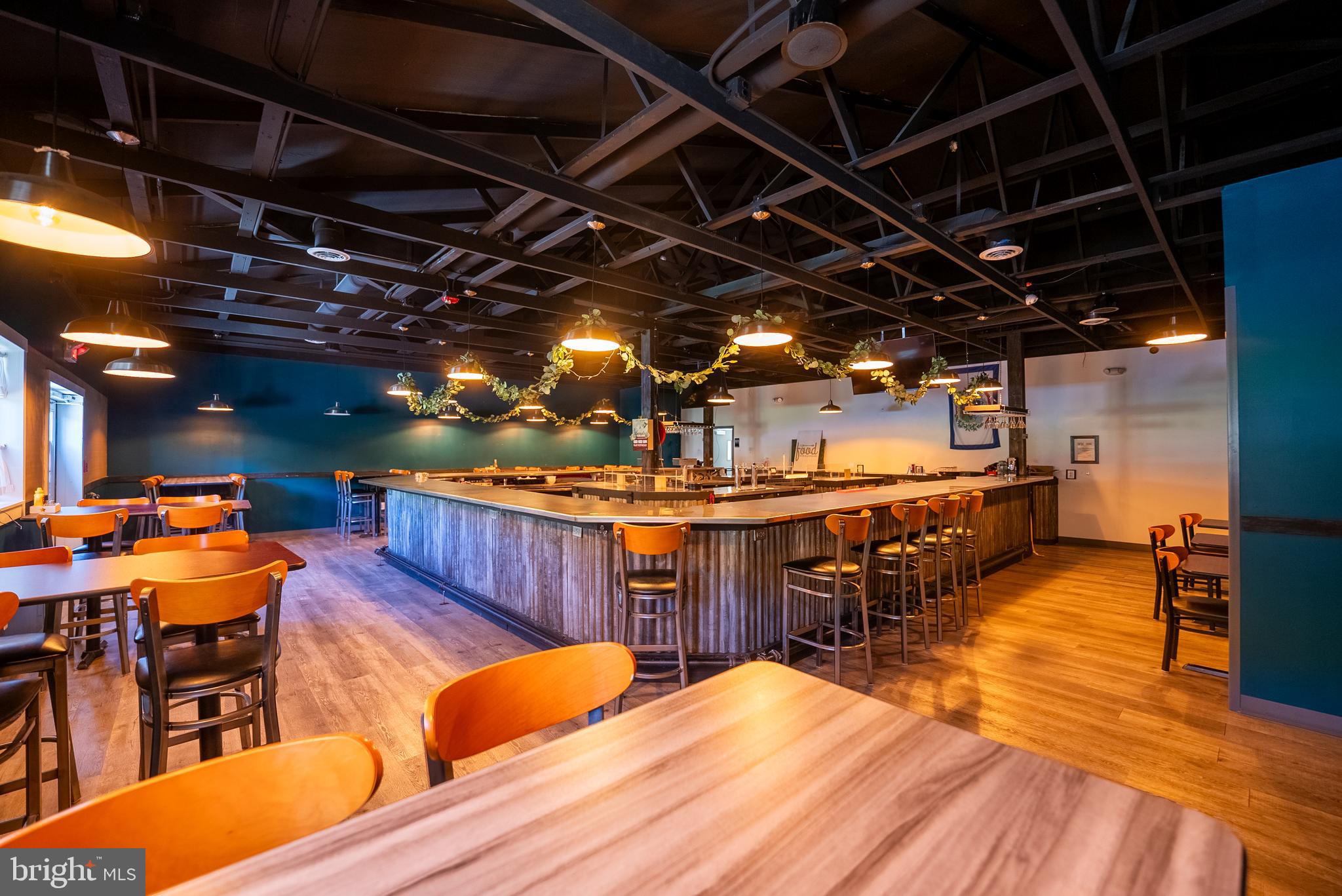 CRYSTAL VALLEY RANCHETTES - Residential