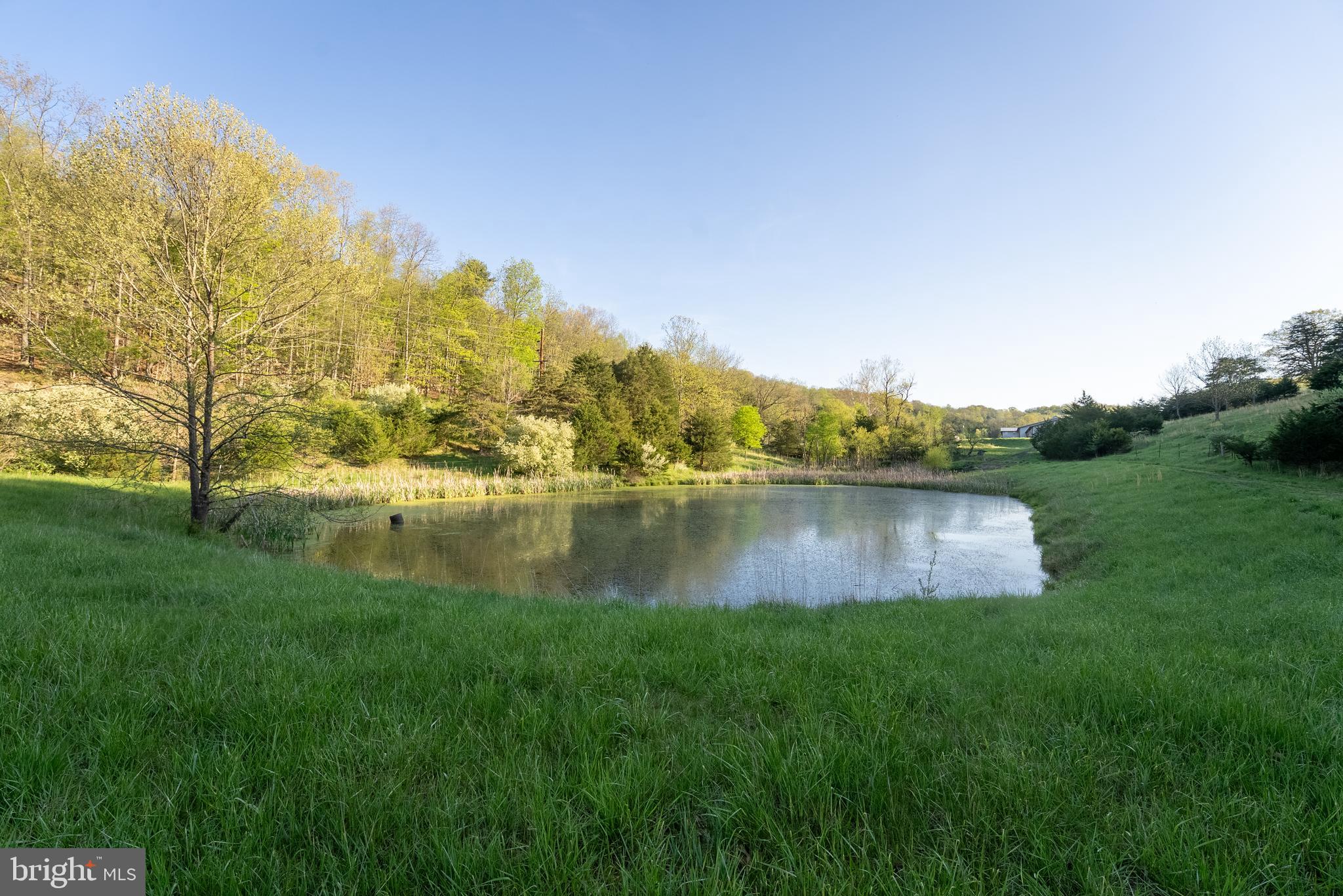 CRYSTAL VALLEY RANCHETTES - Residential