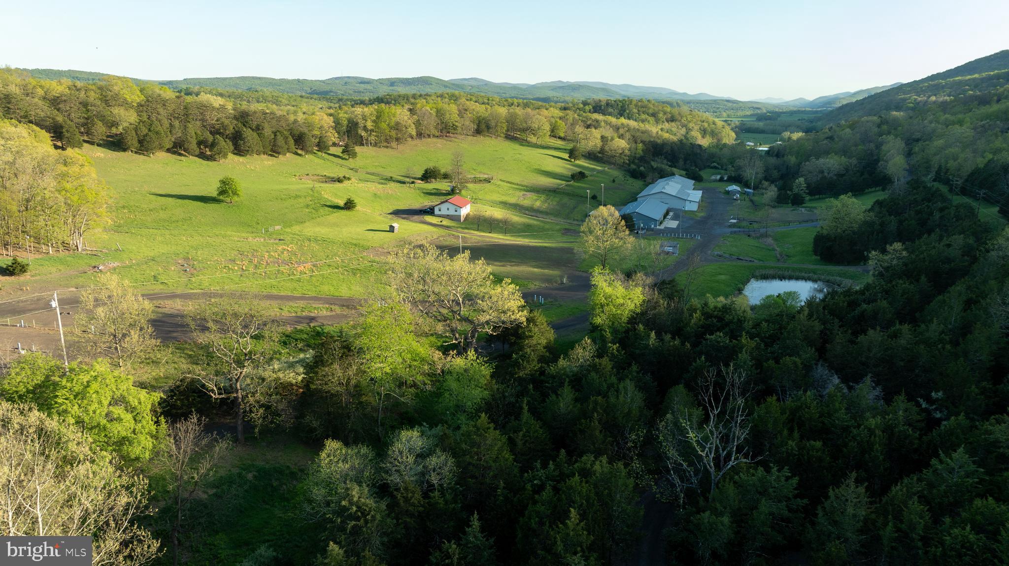 CRYSTAL VALLEY RANCHETTES - Residential