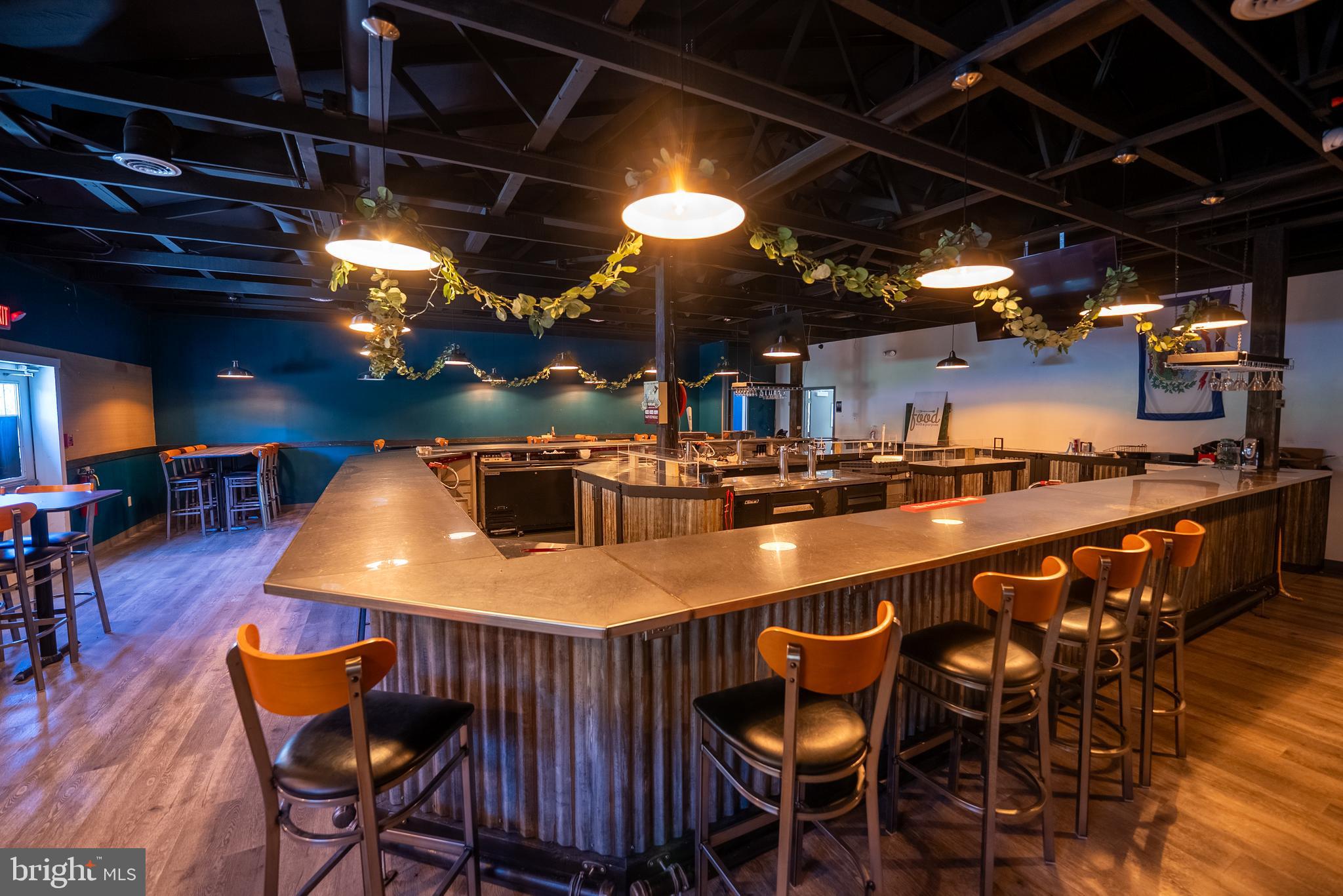 CRYSTAL VALLEY RANCHETTES - Residential