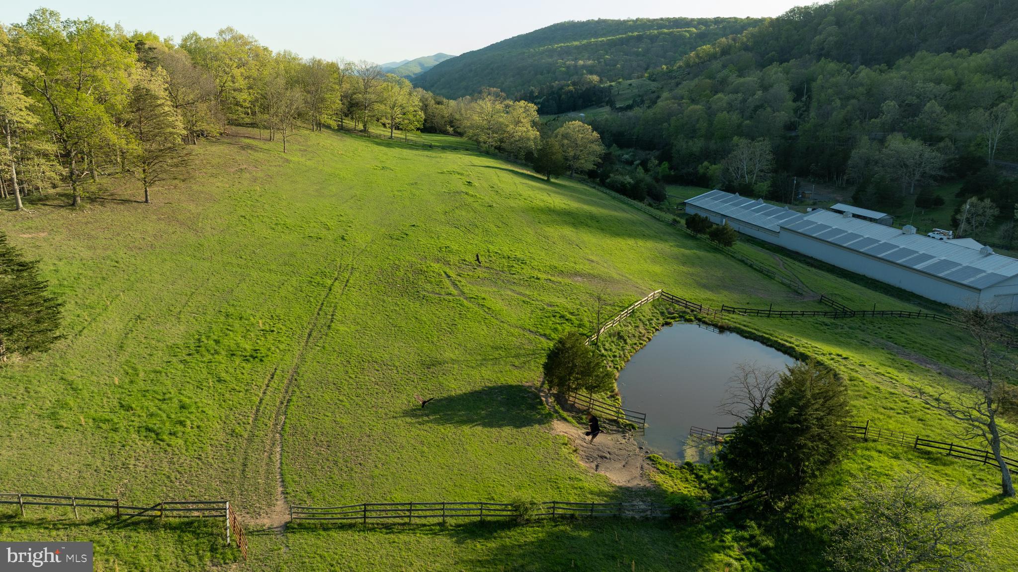 CRYSTAL VALLEY RANCHETTES - Residential