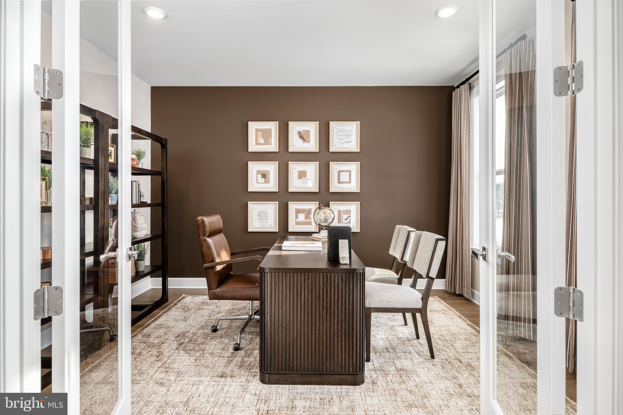 BRINTON LAKE ESTATES - Residential