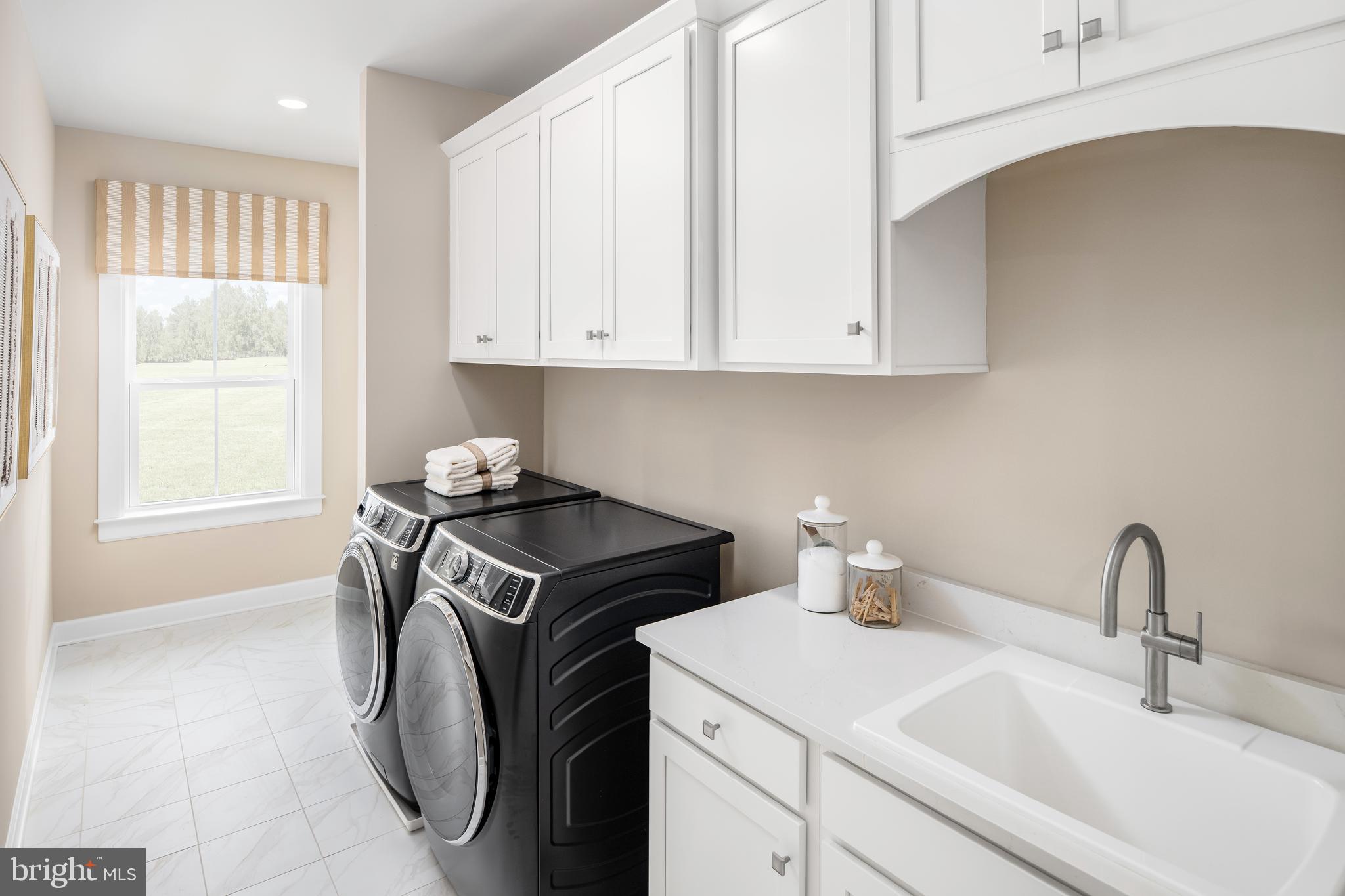 BRINTON LAKE ESTATES - Residential