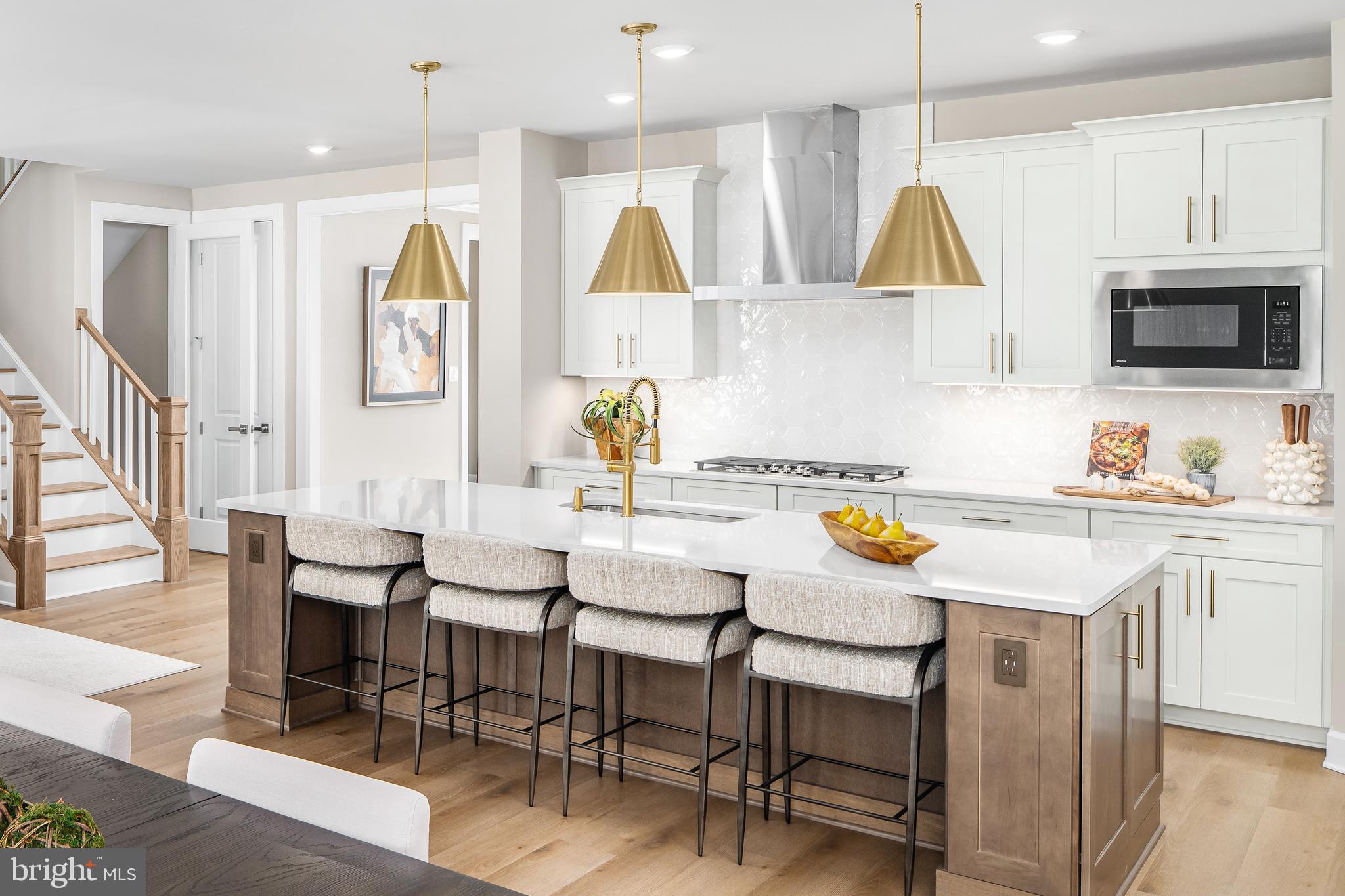 BRINTON LAKE ESTATES - Residential