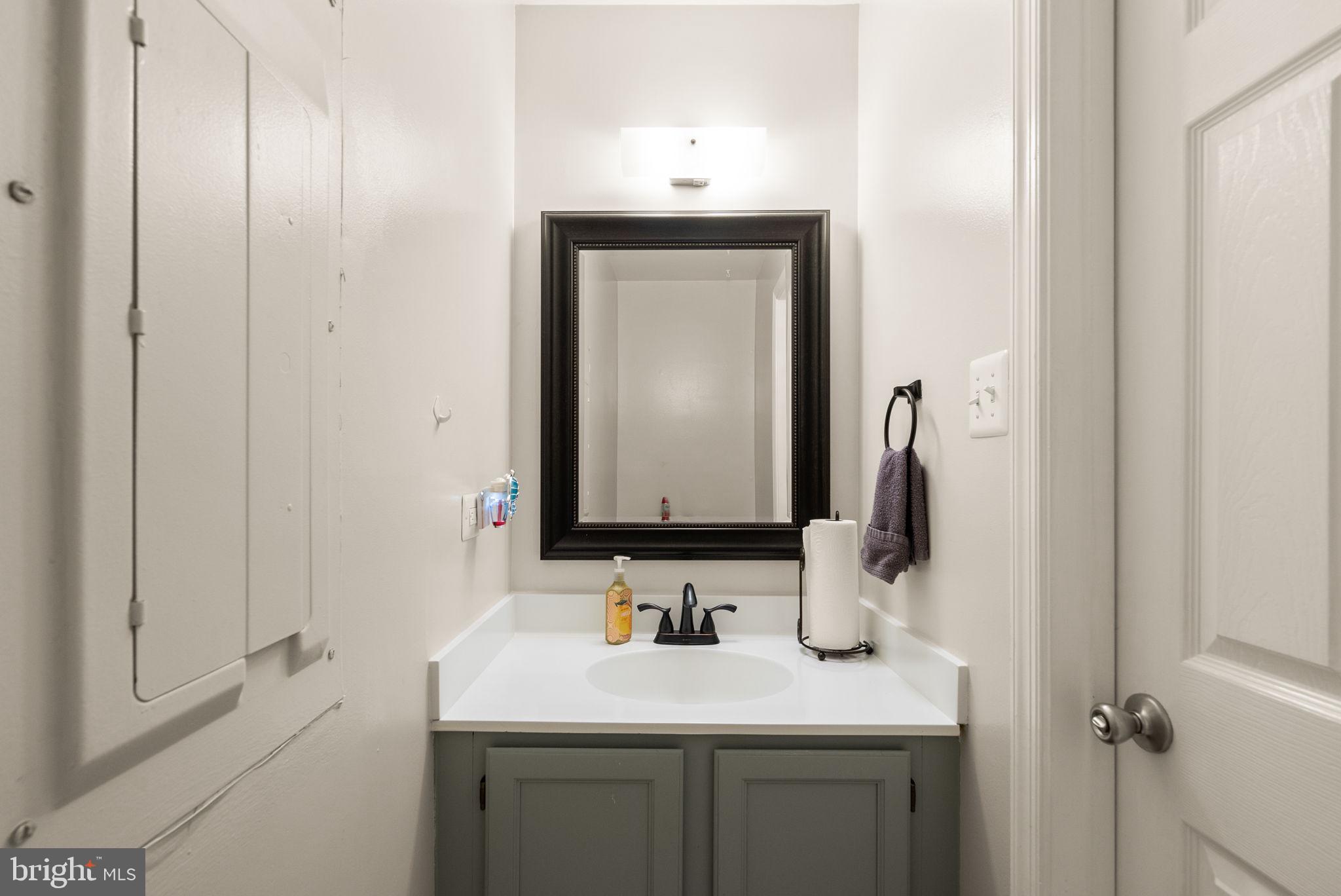 SNUG HARBOR - Residential