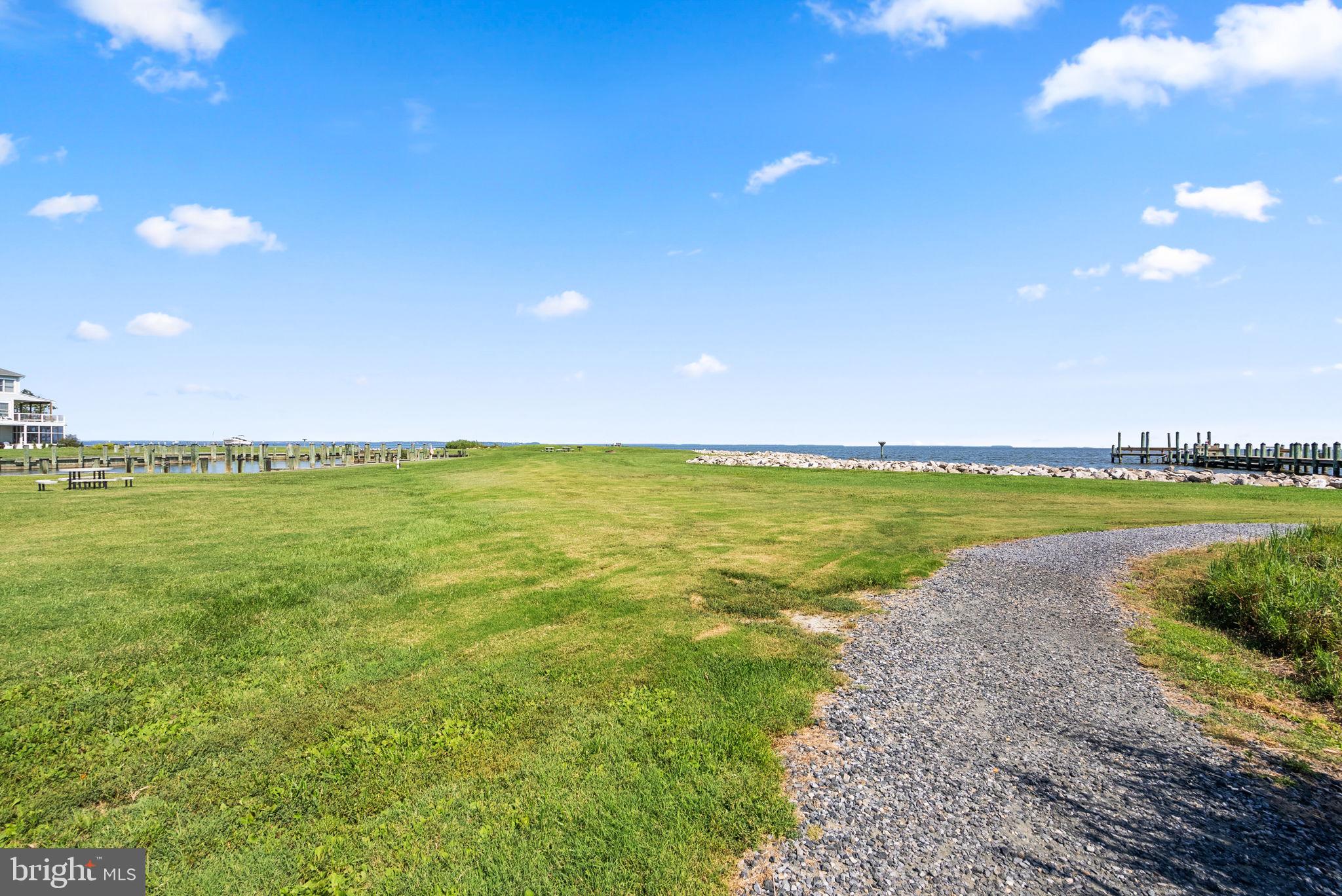 SNUG HARBOR - Residential