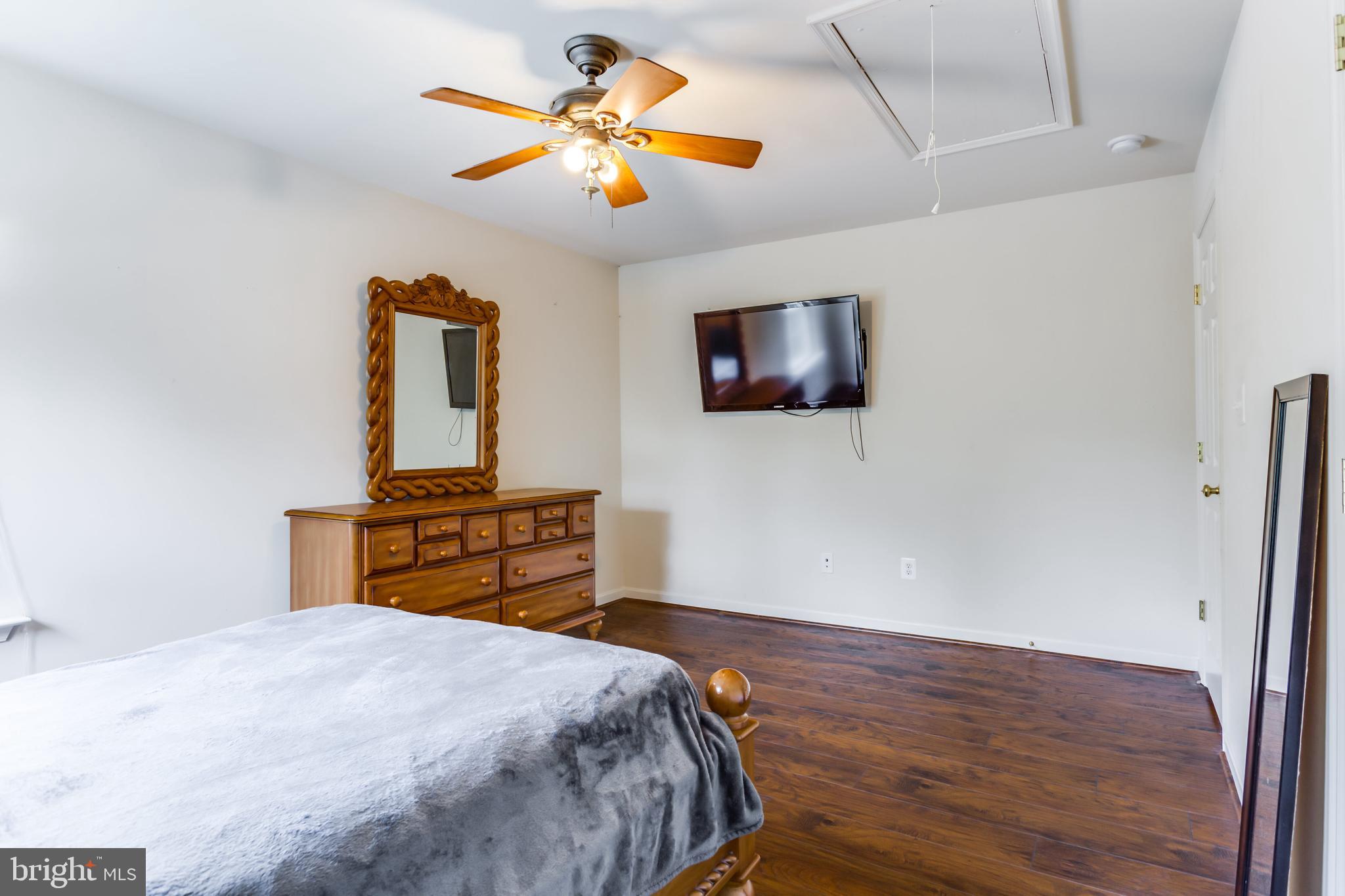 NORTH POINTE SUB - Residential