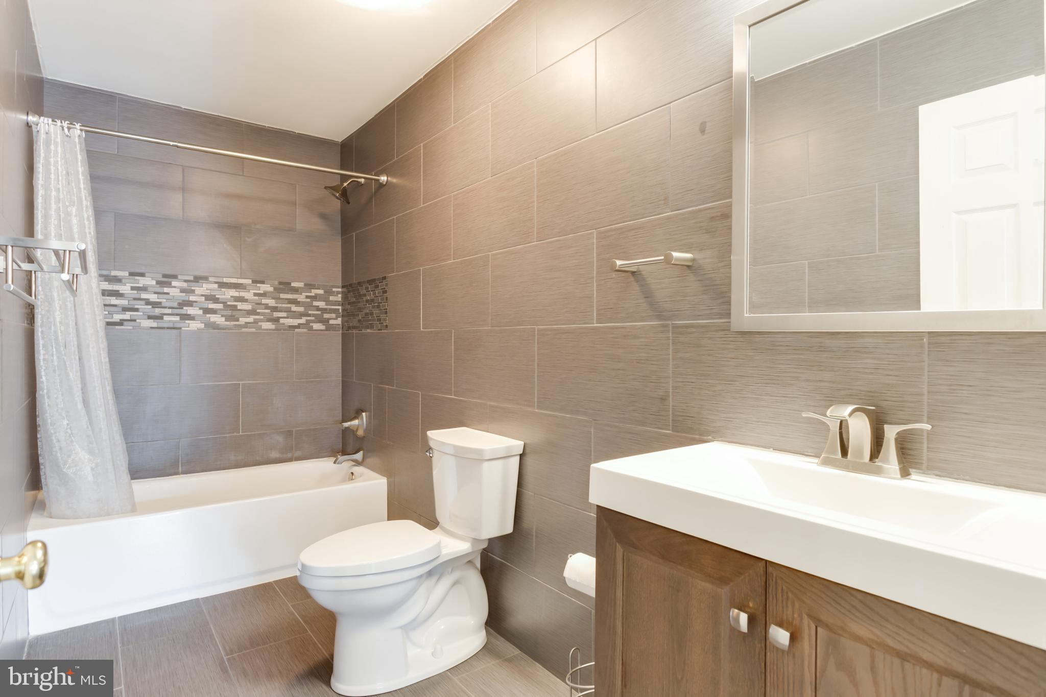 NORTH POINTE SUB - Residential