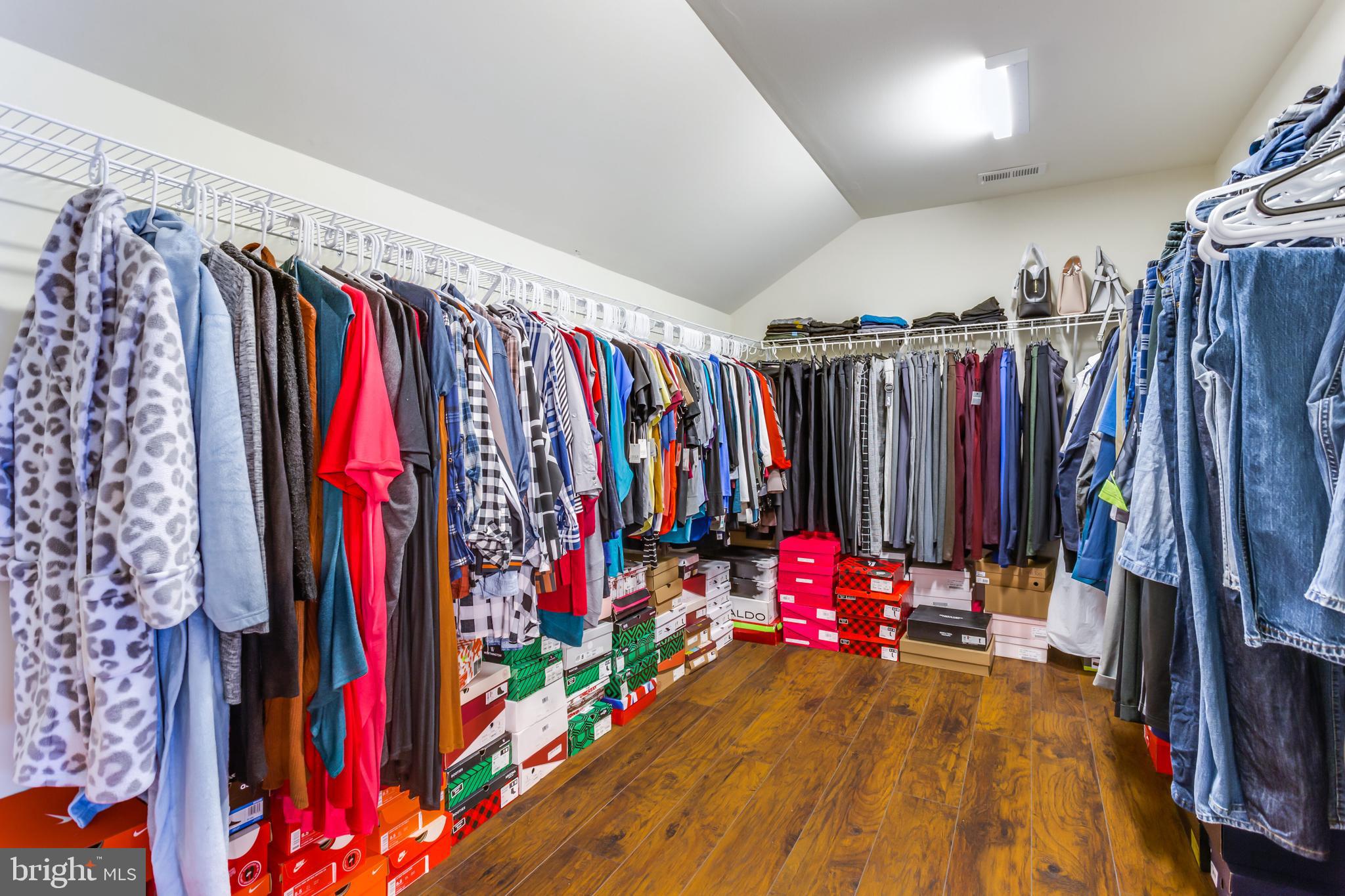 NORTH POINTE SUB - Residential