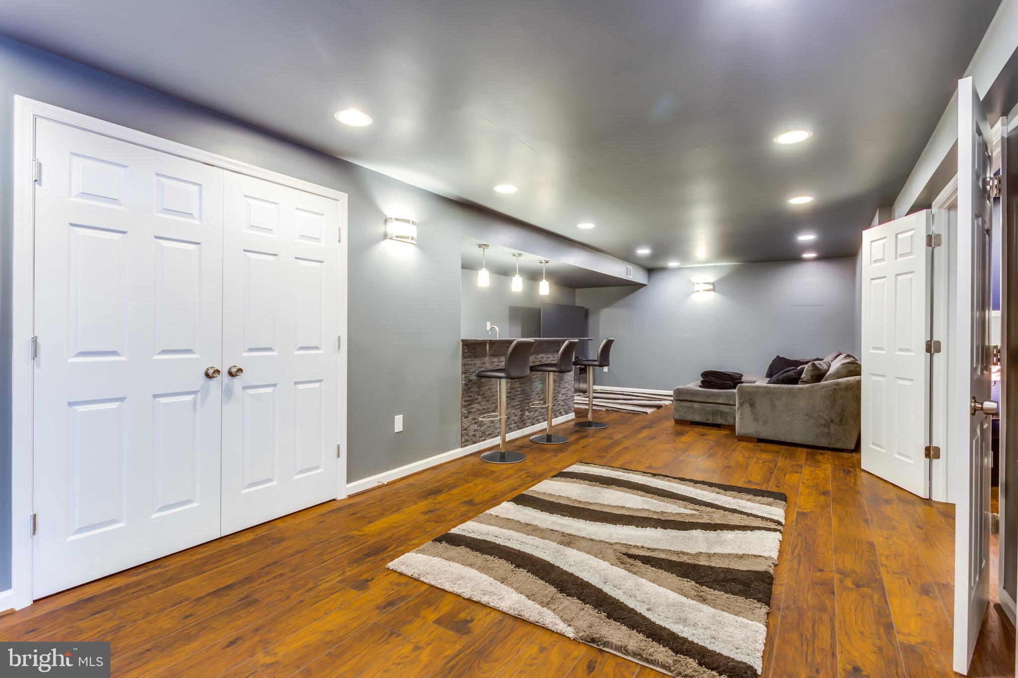 NORTH POINTE SUB - Residential