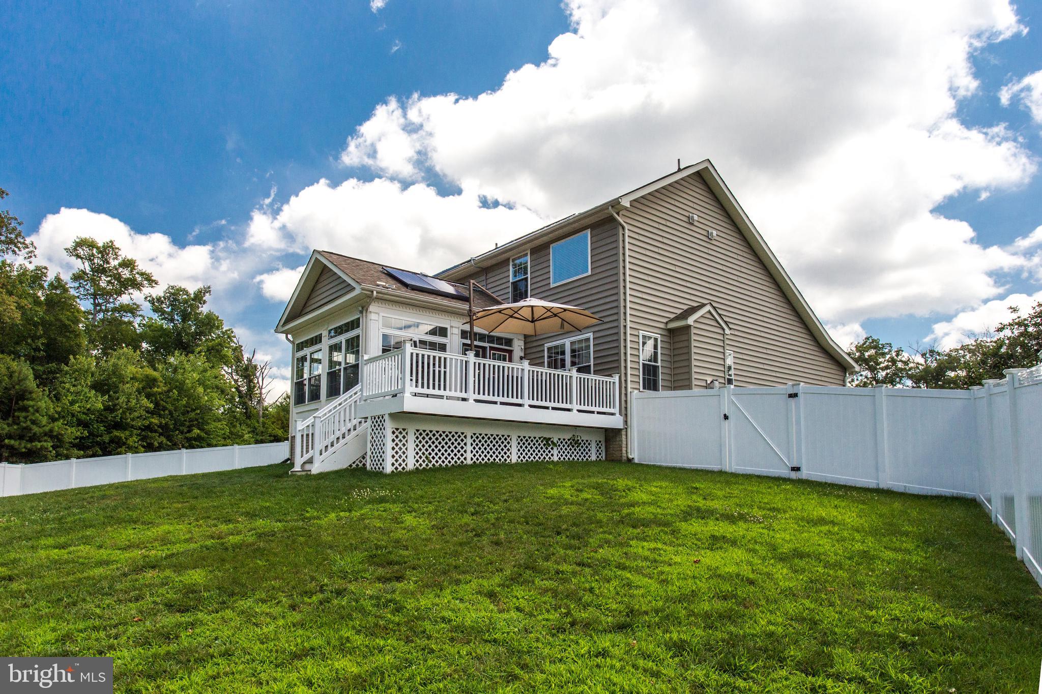 NORTH POINTE SUB - Residential