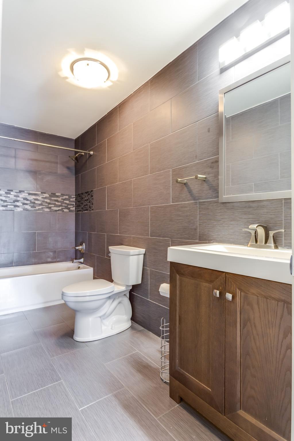 NORTH POINTE SUB - Residential