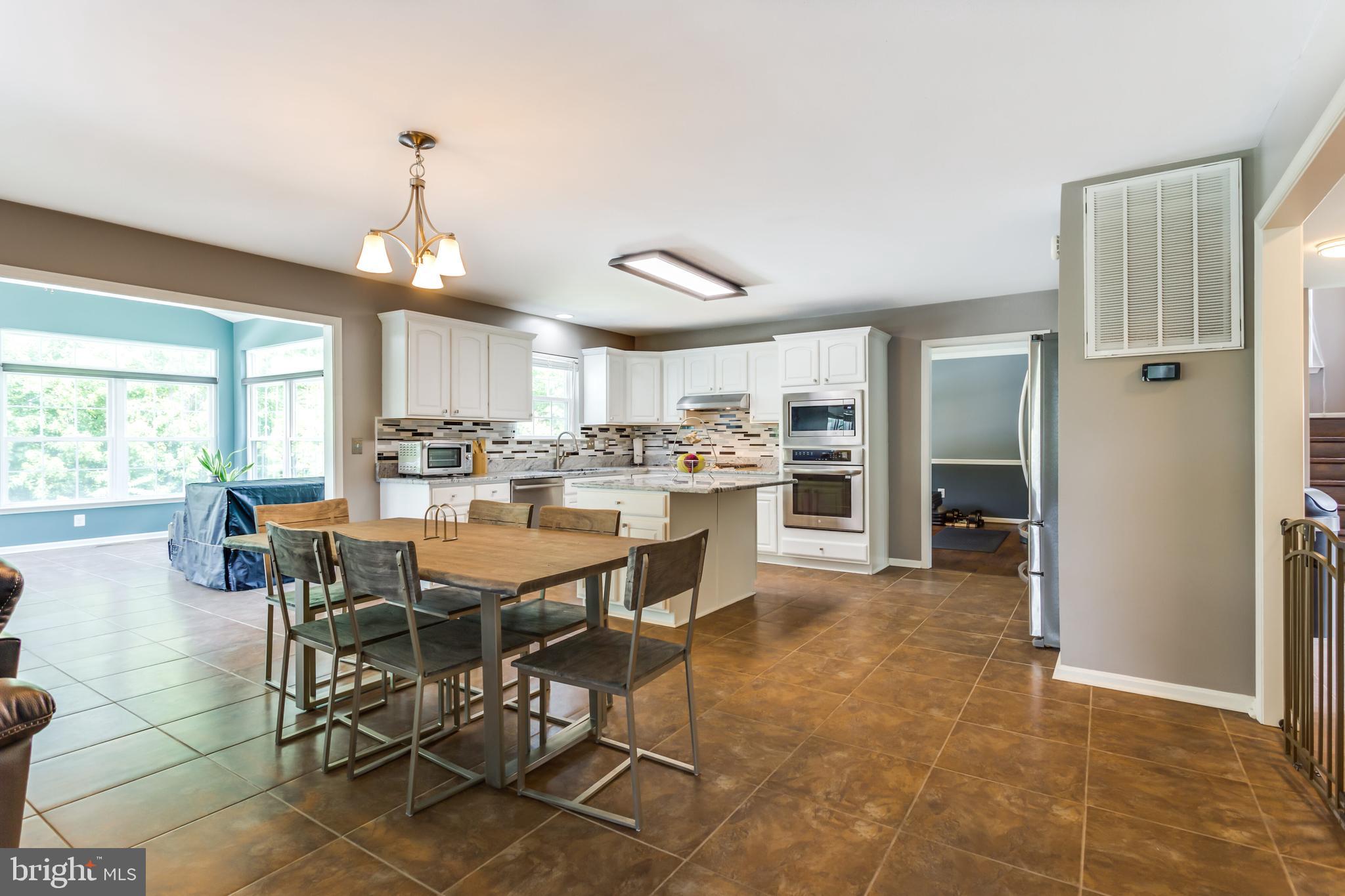 NORTH POINTE SUB - Residential