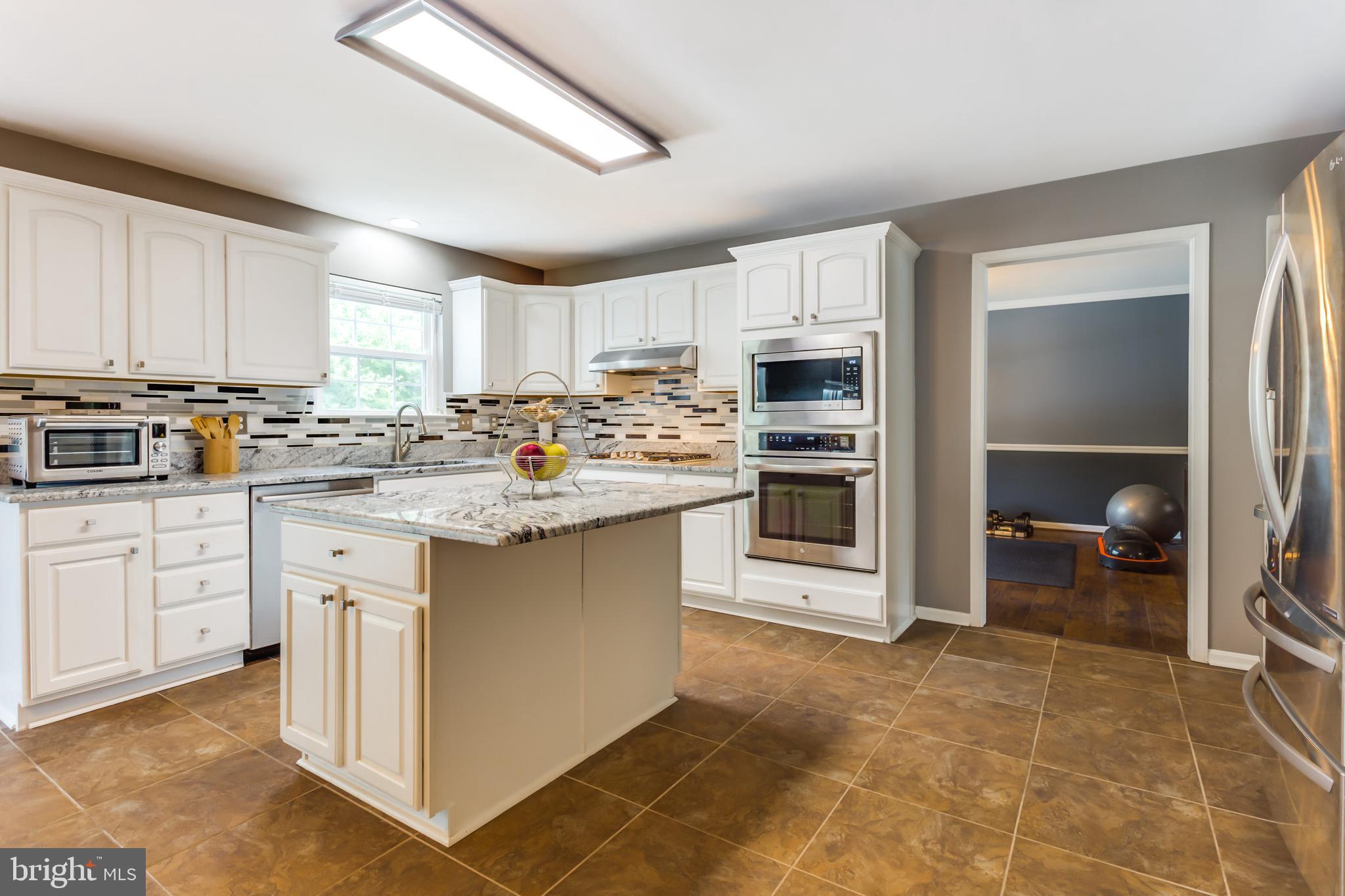 NORTH POINTE SUB - Residential