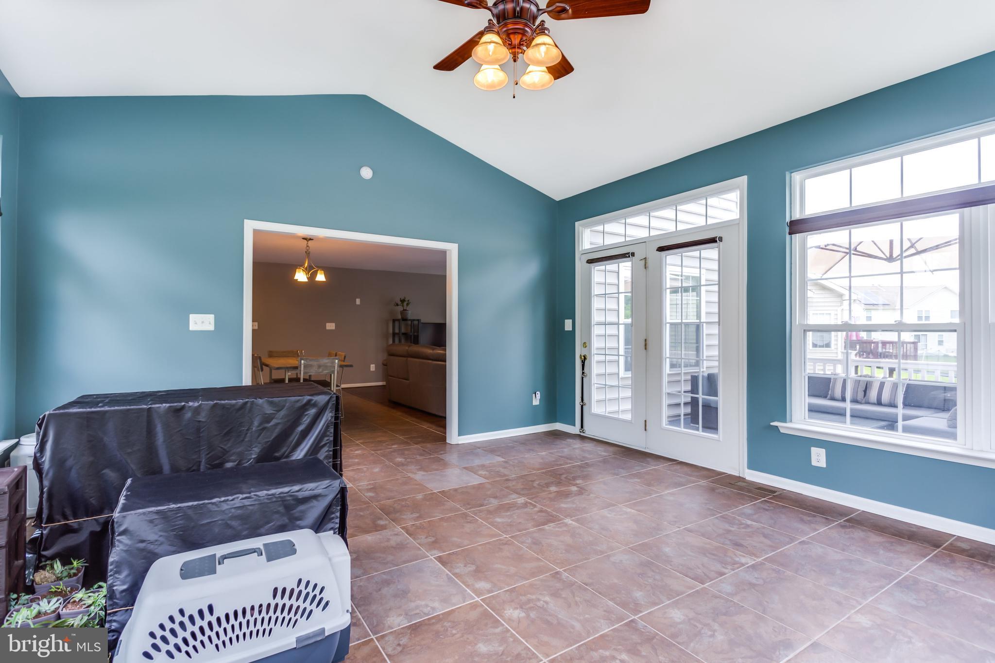 NORTH POINTE SUB - Residential