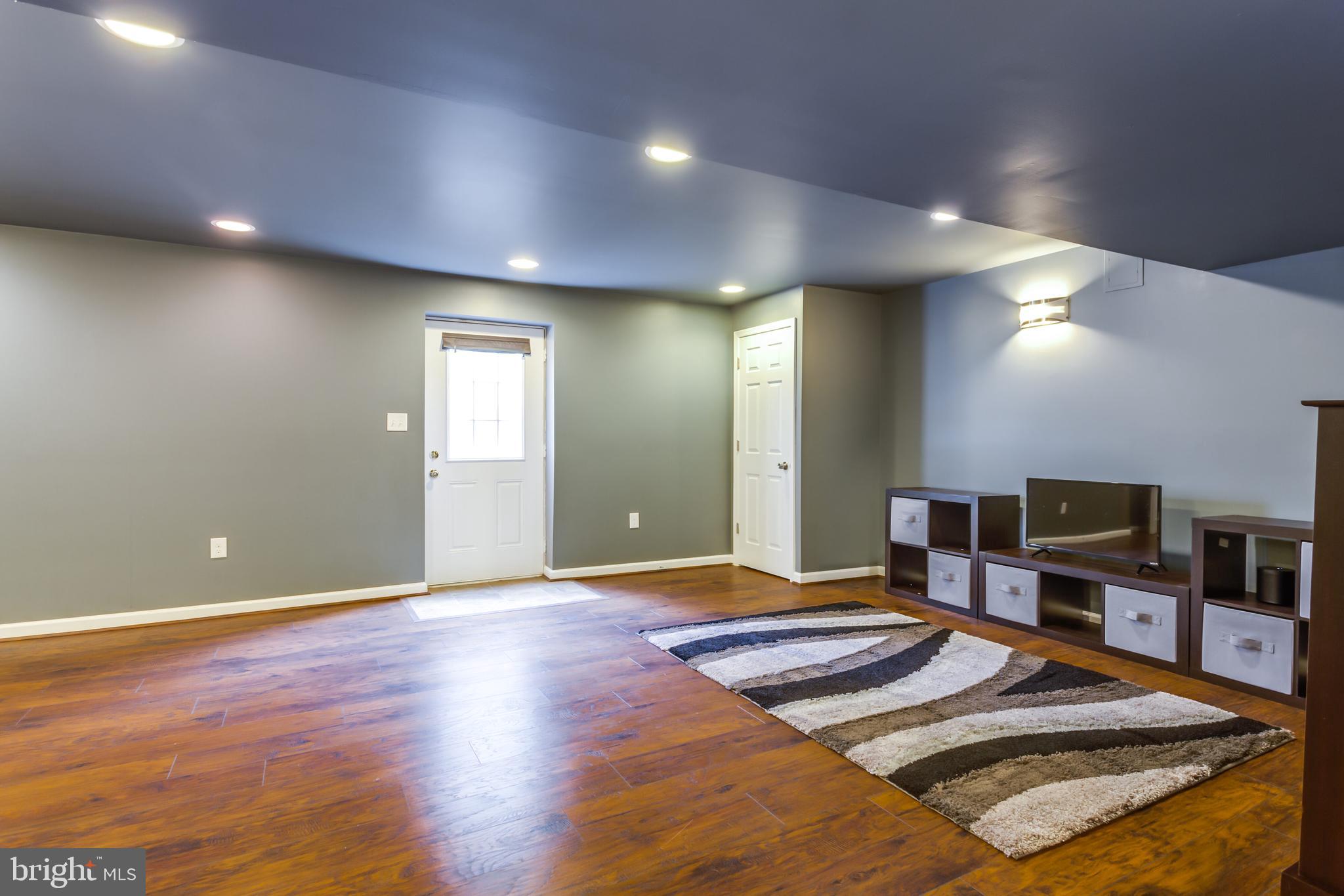 NORTH POINTE SUB - Residential