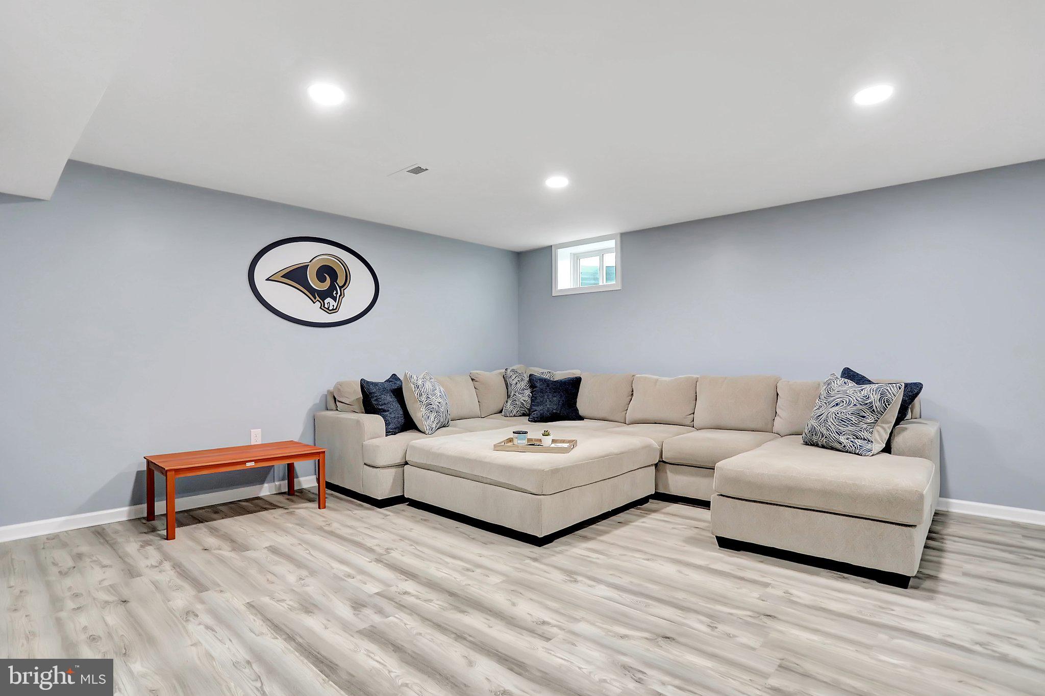 SPRINGDALE FARM - Residential