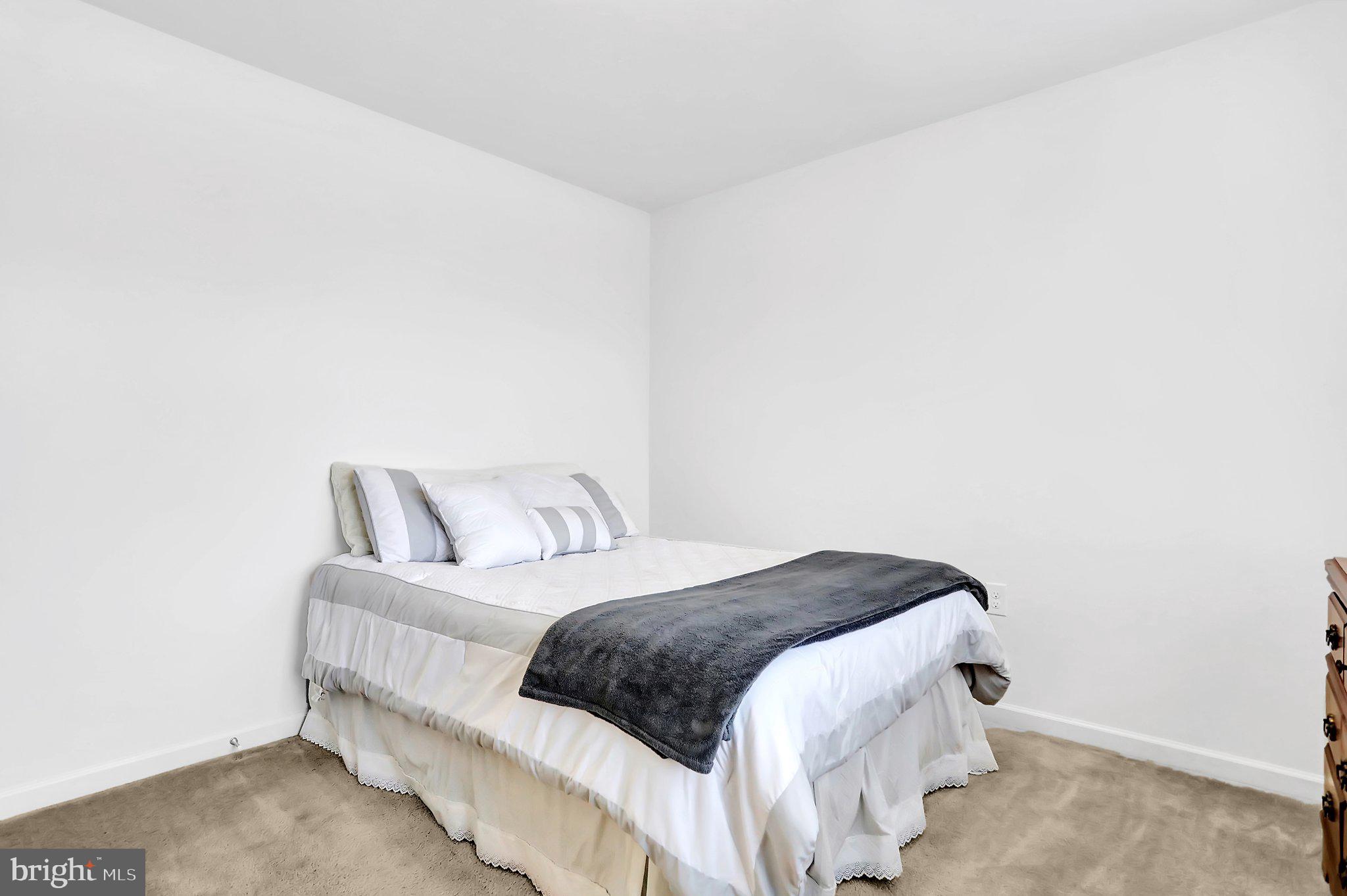 SPRINGDALE FARM - Residential