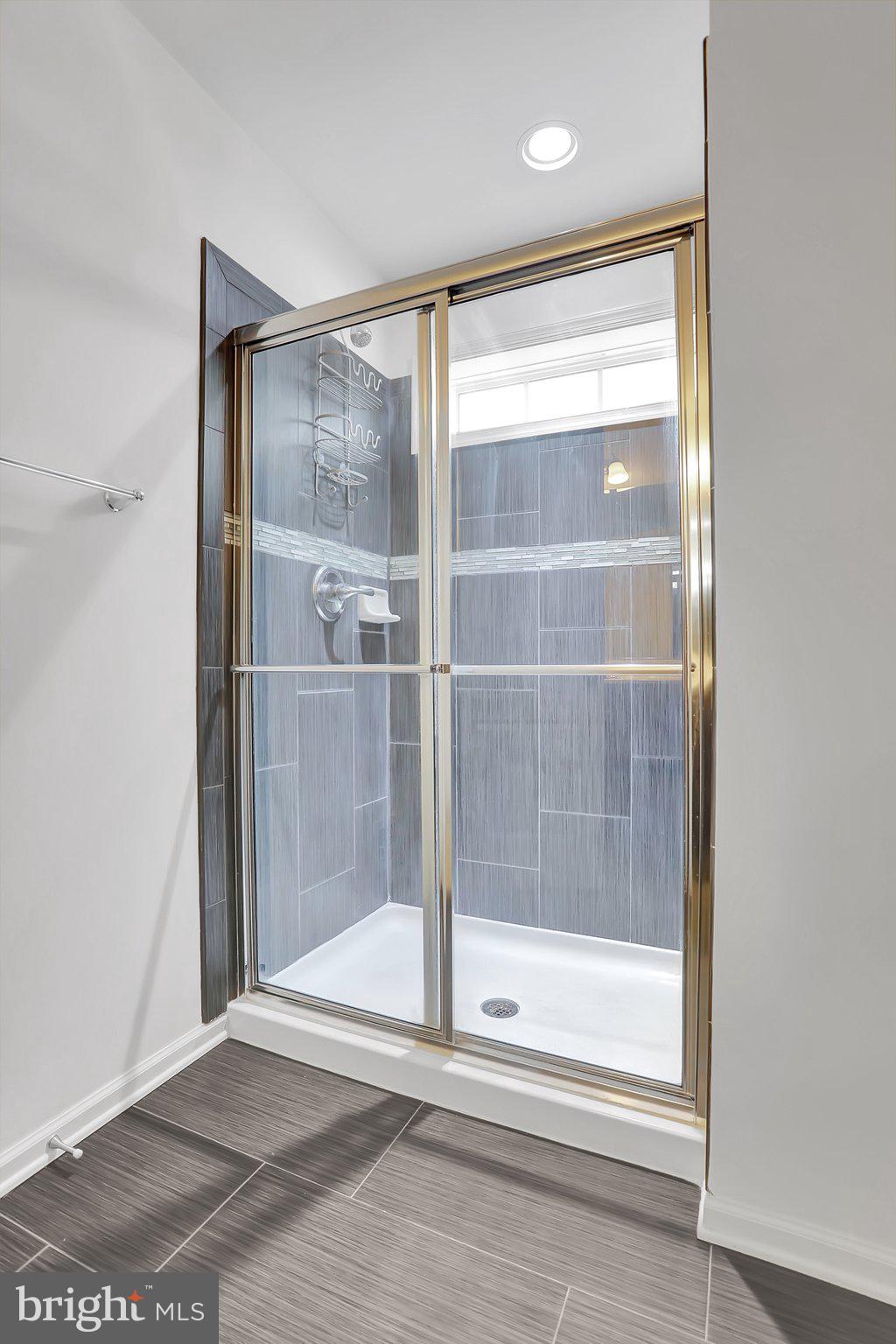 SPRINGDALE FARM - Residential