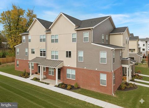 248 CHAPEL COURT 88C NORRISTOWN PA 19401