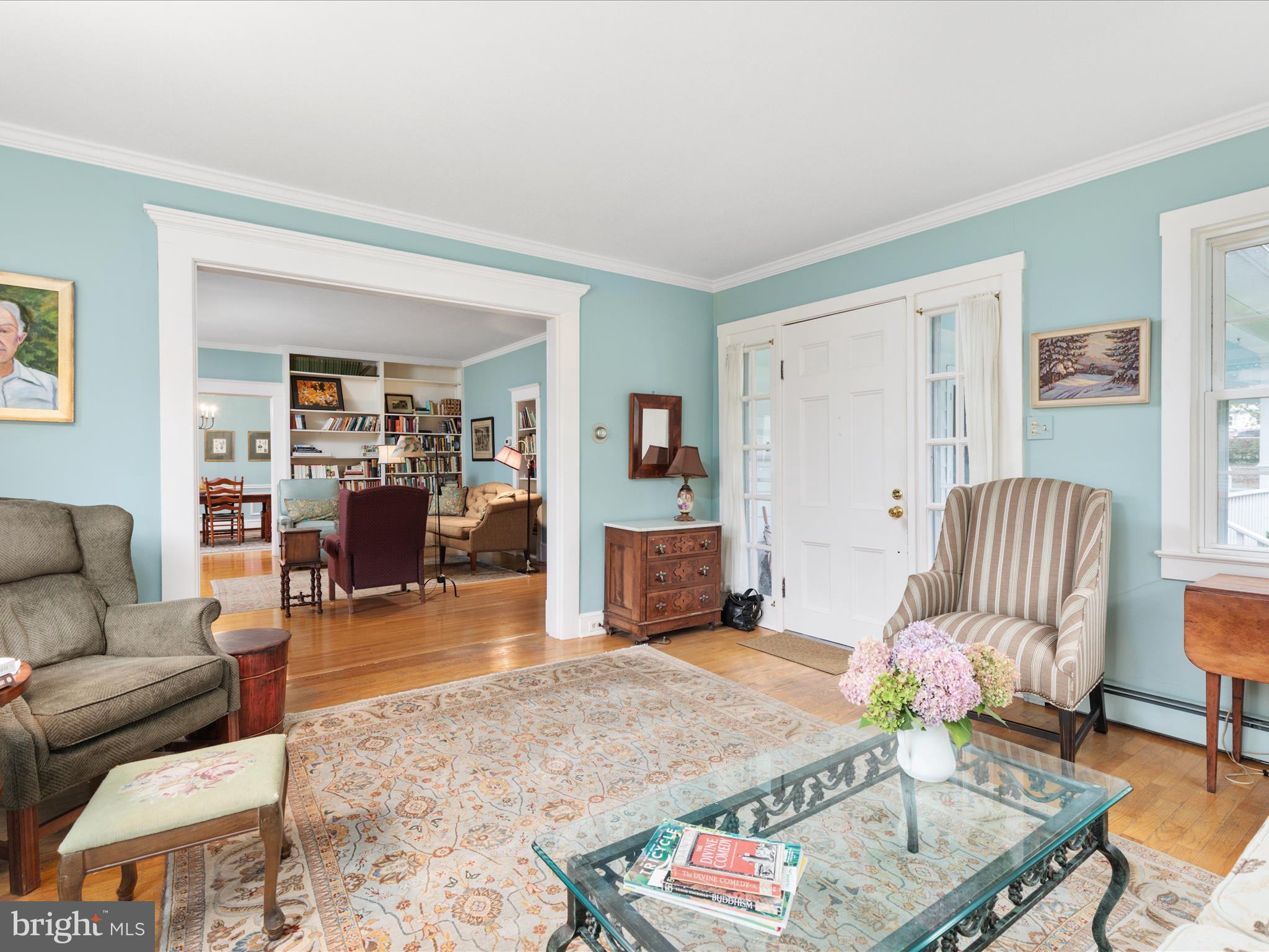 517 W LOCUST STREET