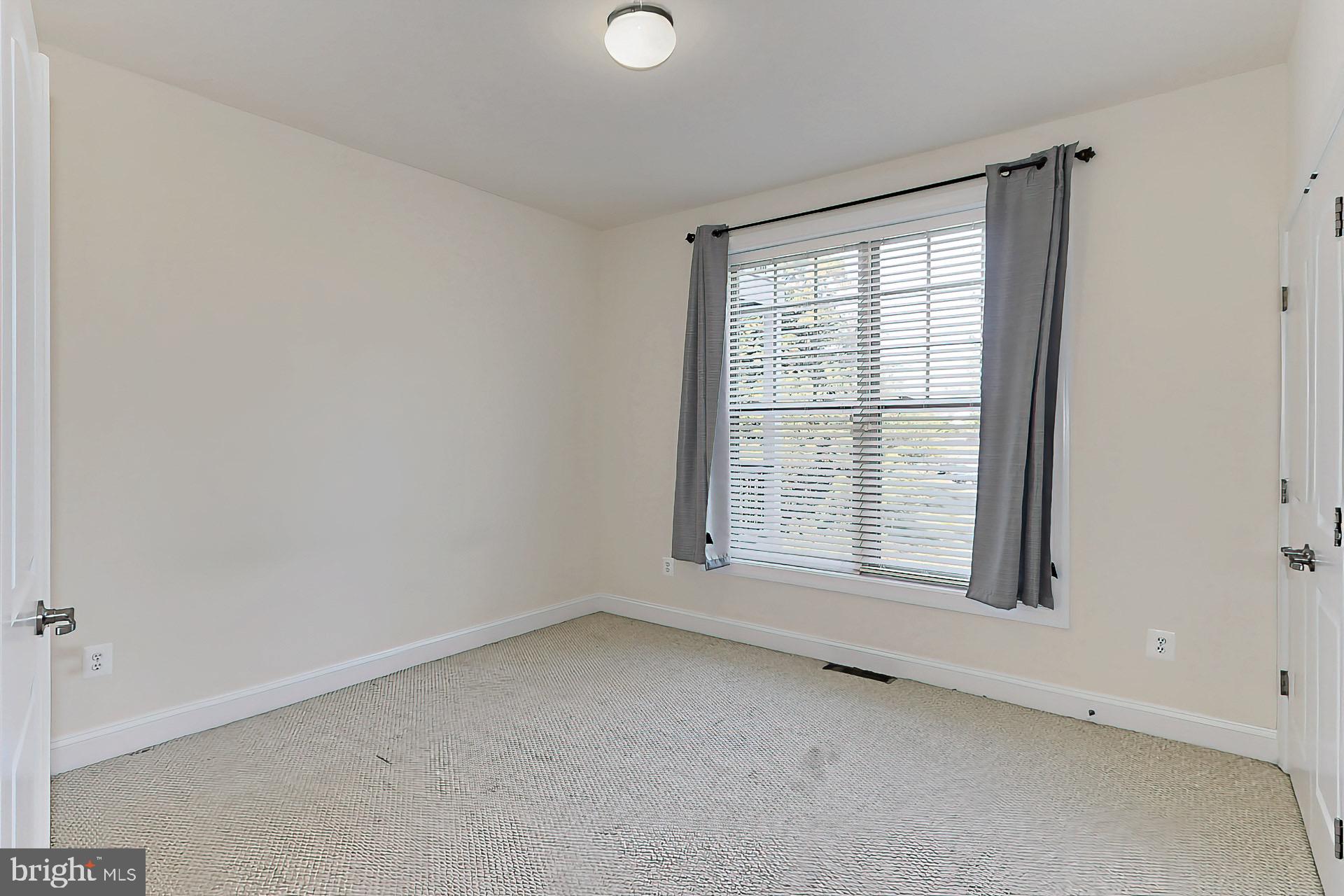 STATION VIEW - Residential Lease