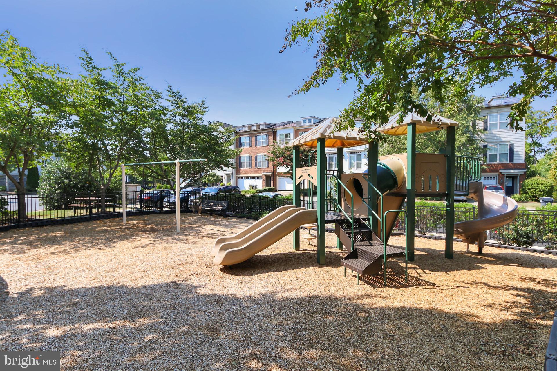 STATION VIEW - Residential Lease