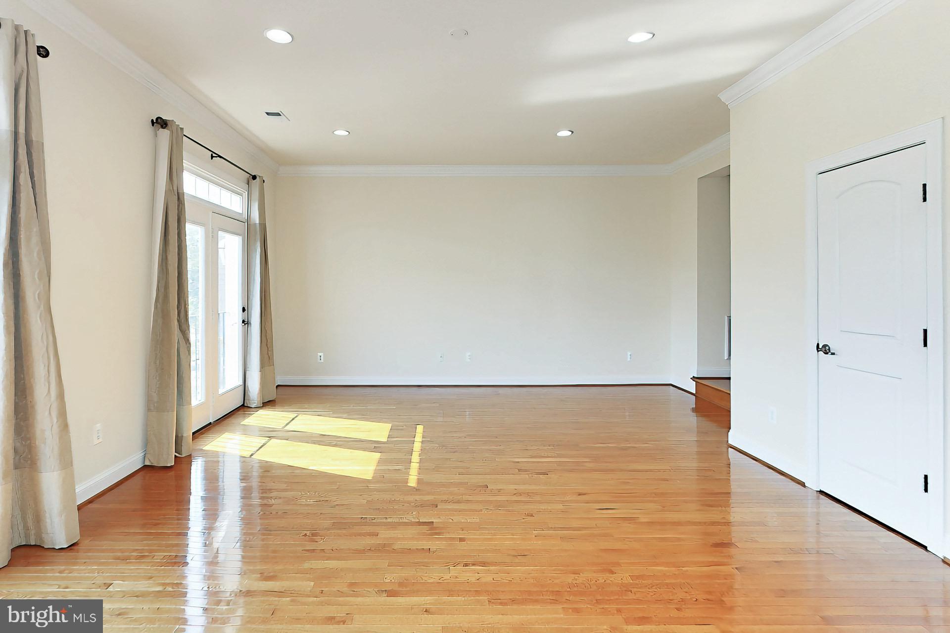 STATION VIEW - Residential Lease