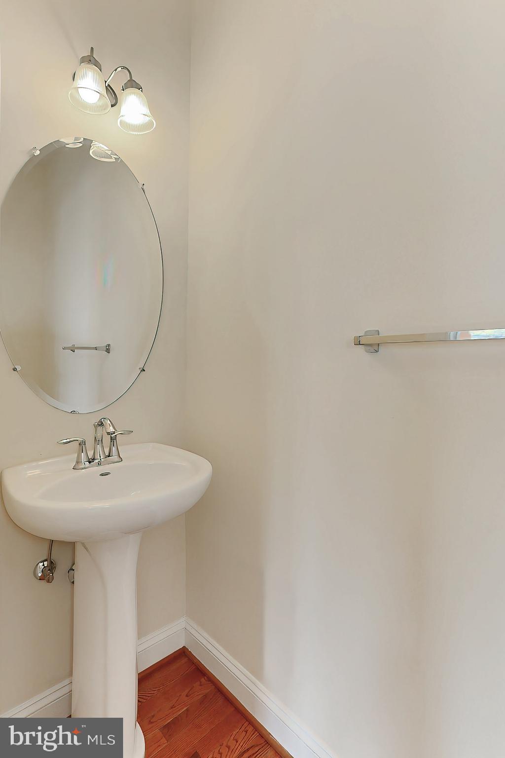 STATION VIEW - Residential Lease