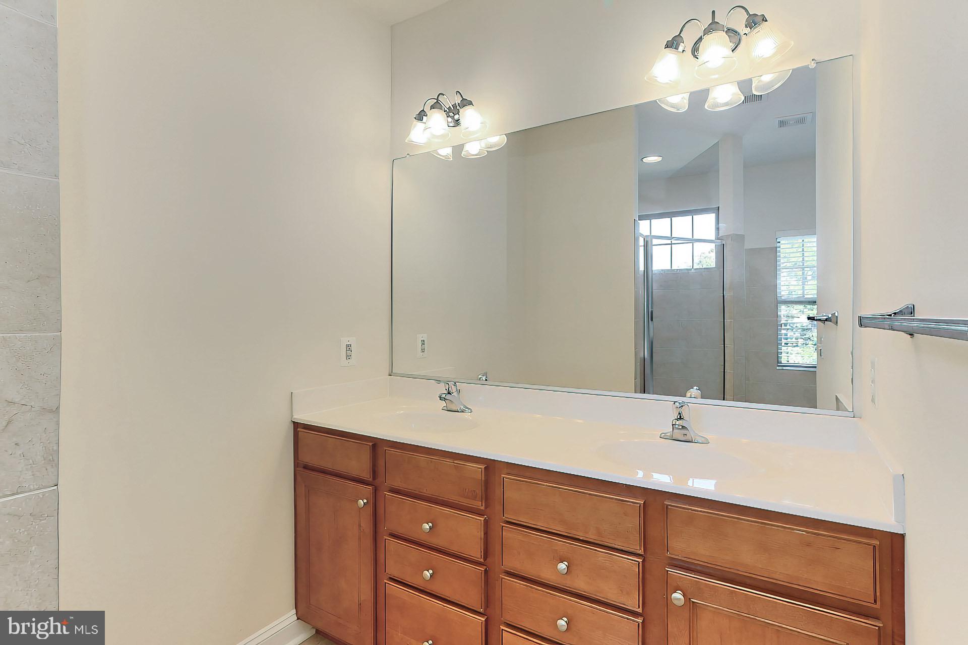 STATION VIEW - Residential Lease