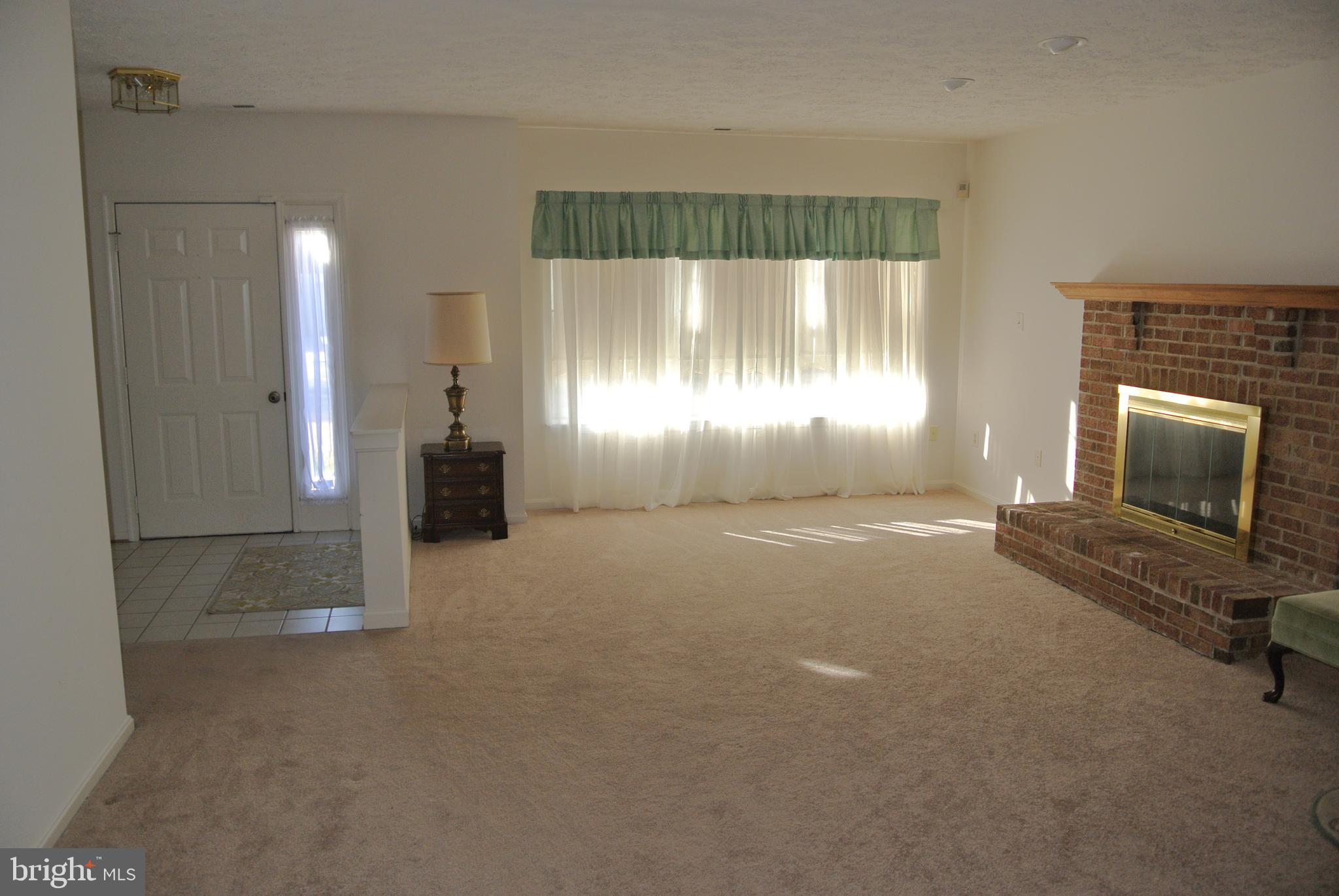 DORCHESTER - ST. CHARLES - Residential